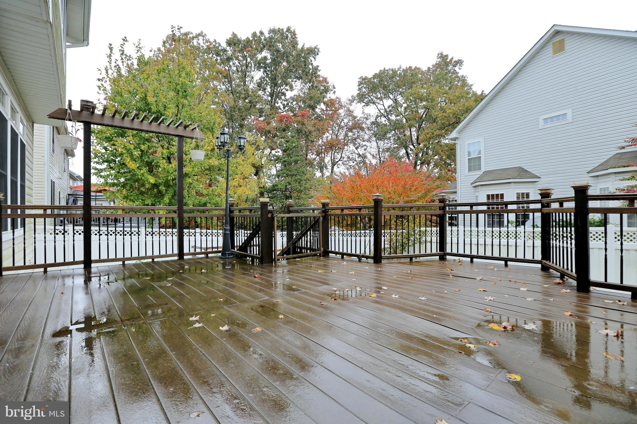 SHEFFIELD/FAIRWAY VILLAGE - Residential