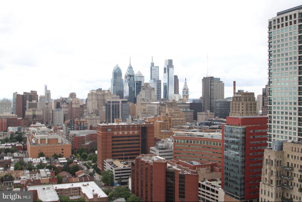 SOCIETY HILL - Residential