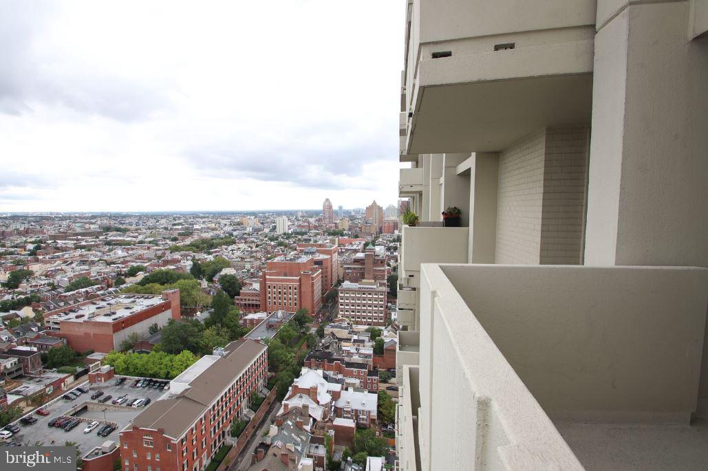 SOCIETY HILL - Residential
