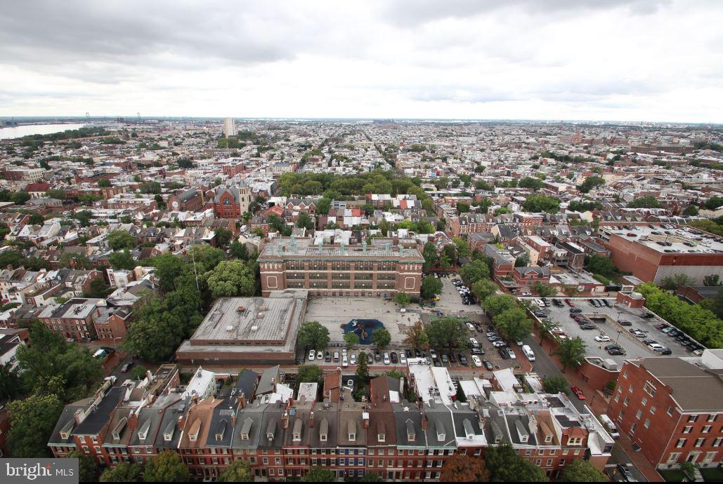 SOCIETY HILL - Residential