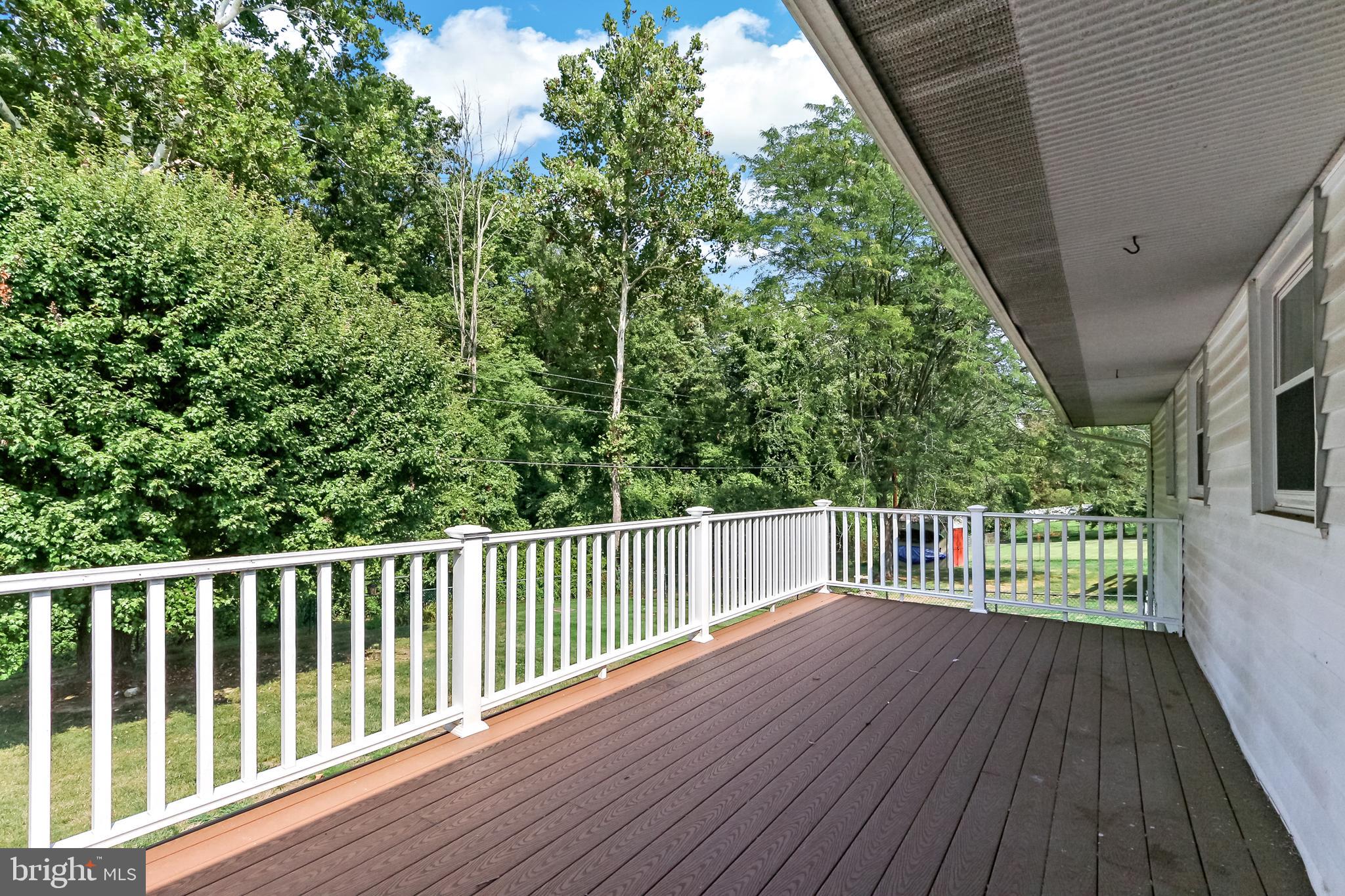 EDGE MEAD - Residential