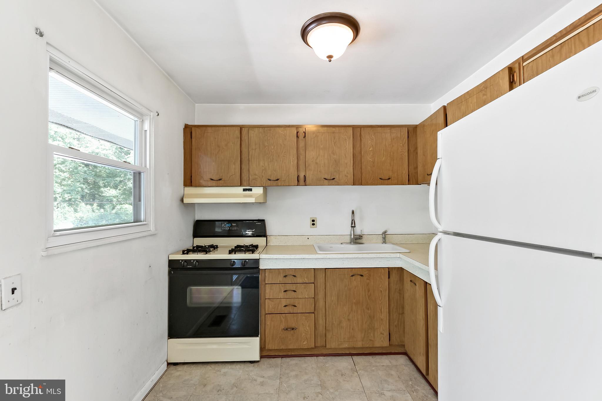 EDGE MEAD - Residential