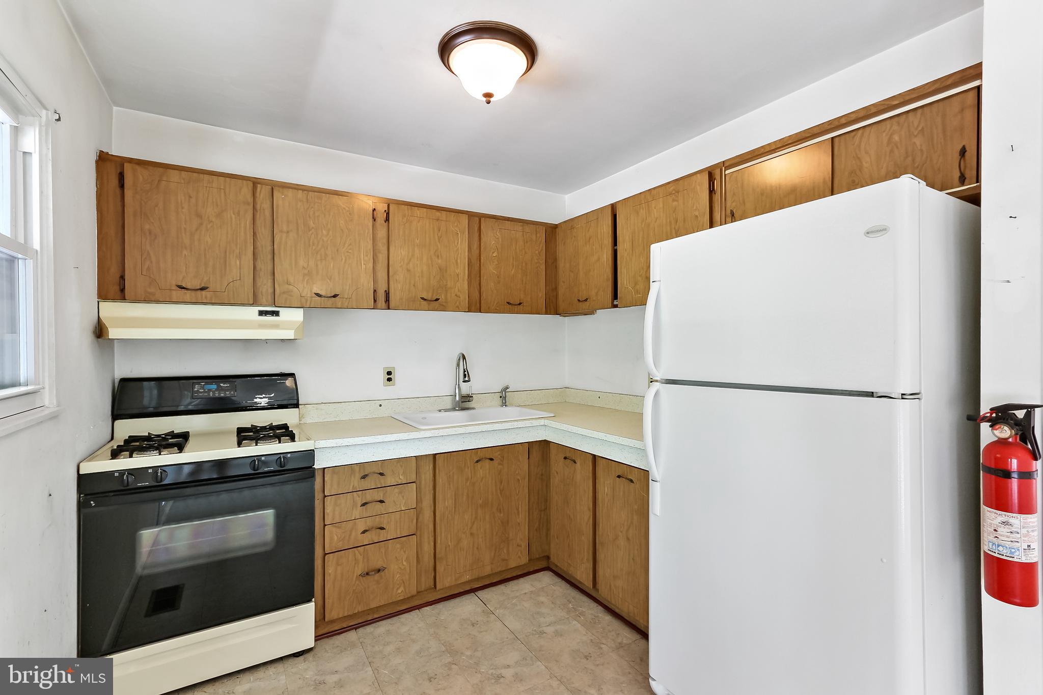 EDGE MEAD - Residential