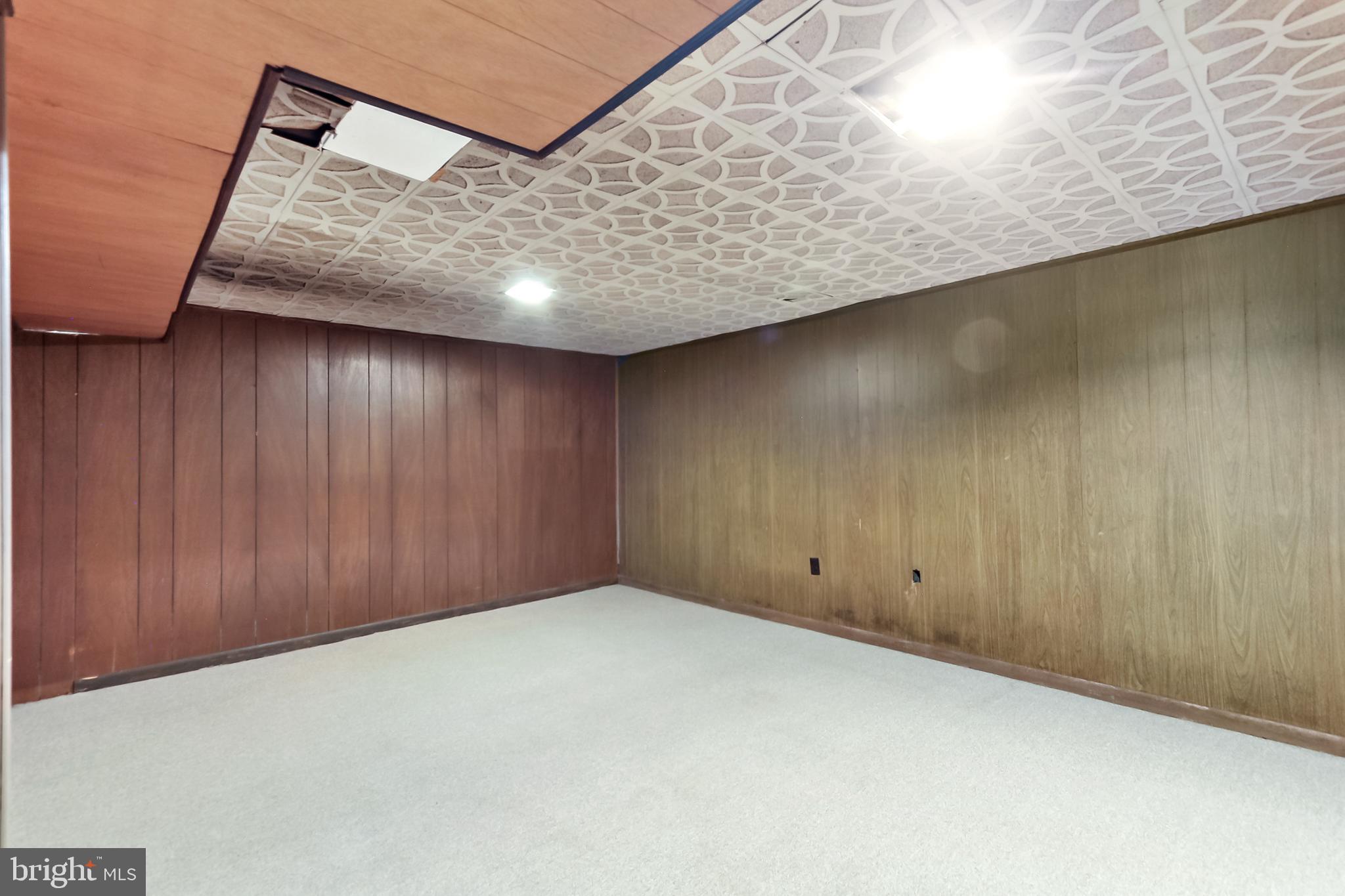 EDGE MEAD - Residential