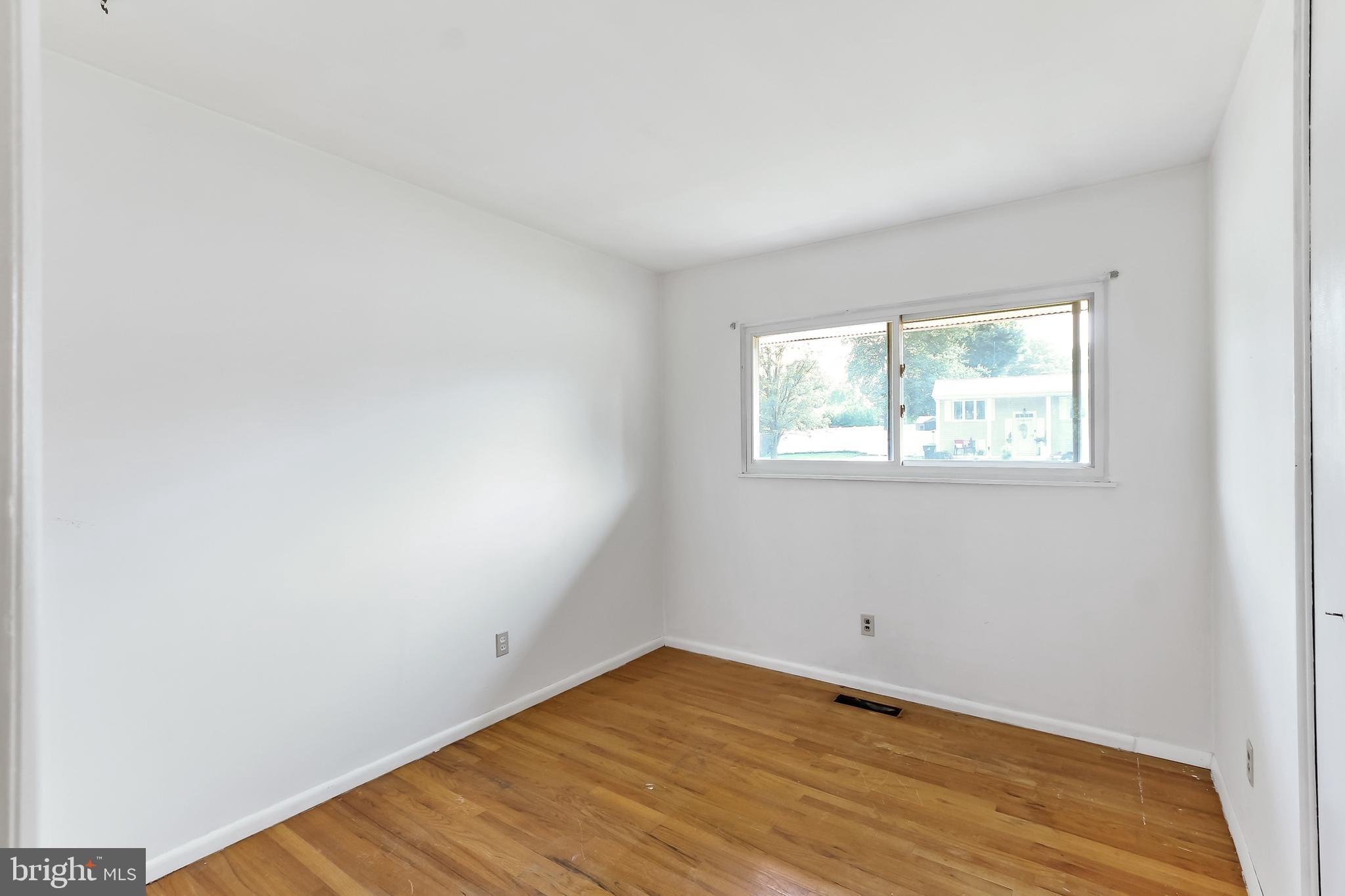 EDGE MEAD - Residential