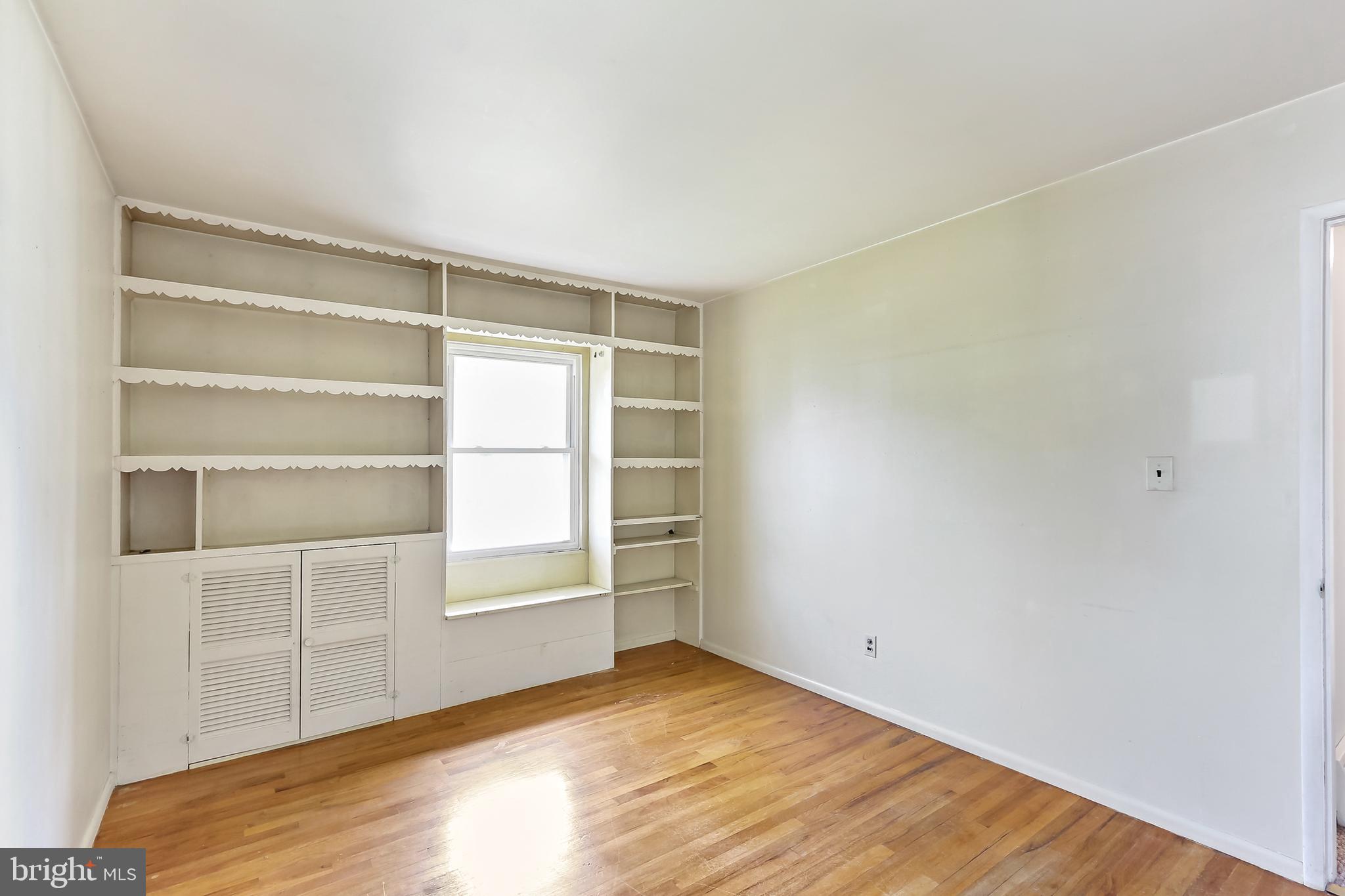 EDGE MEAD - Residential