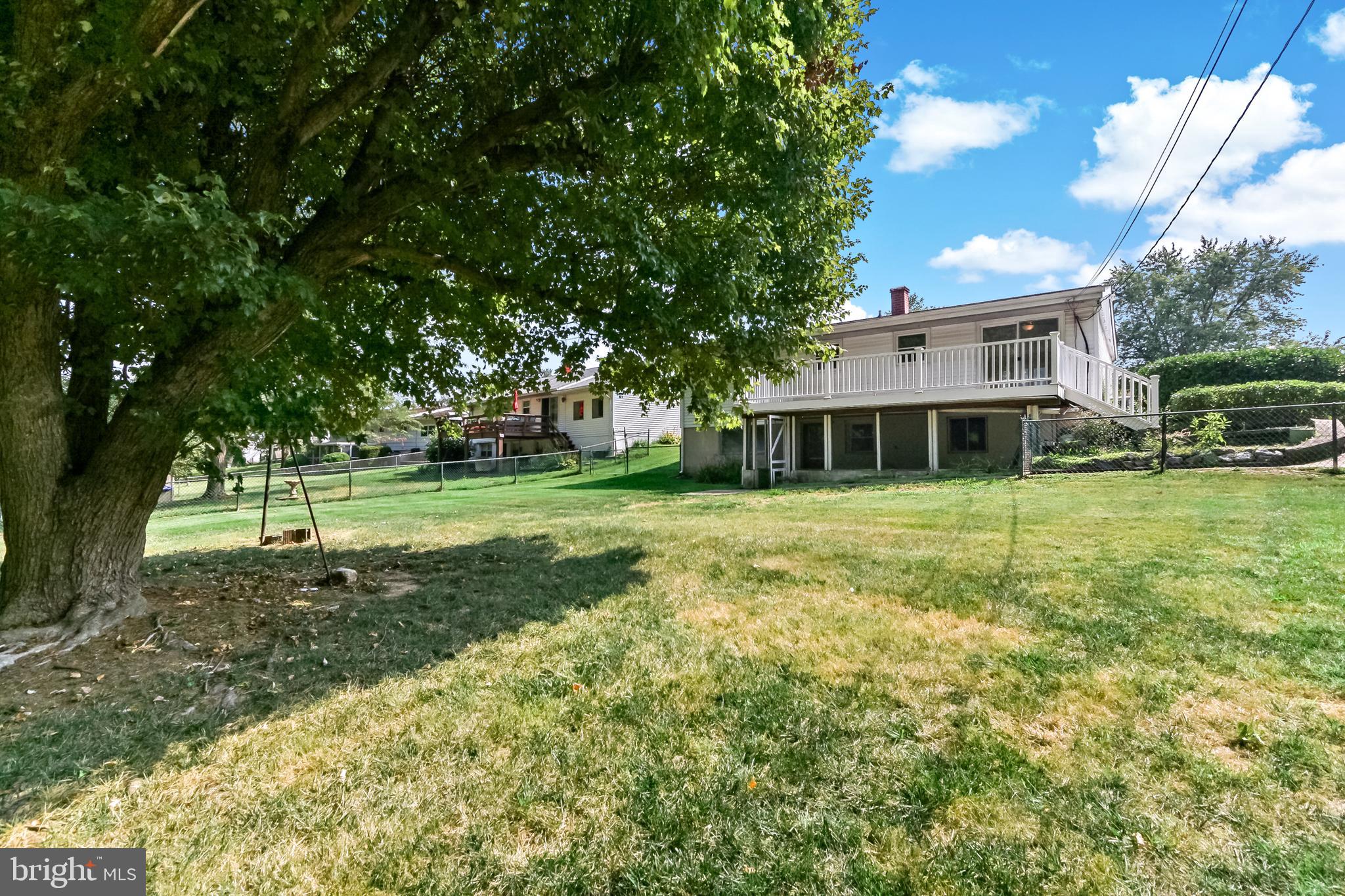 EDGE MEAD - Residential