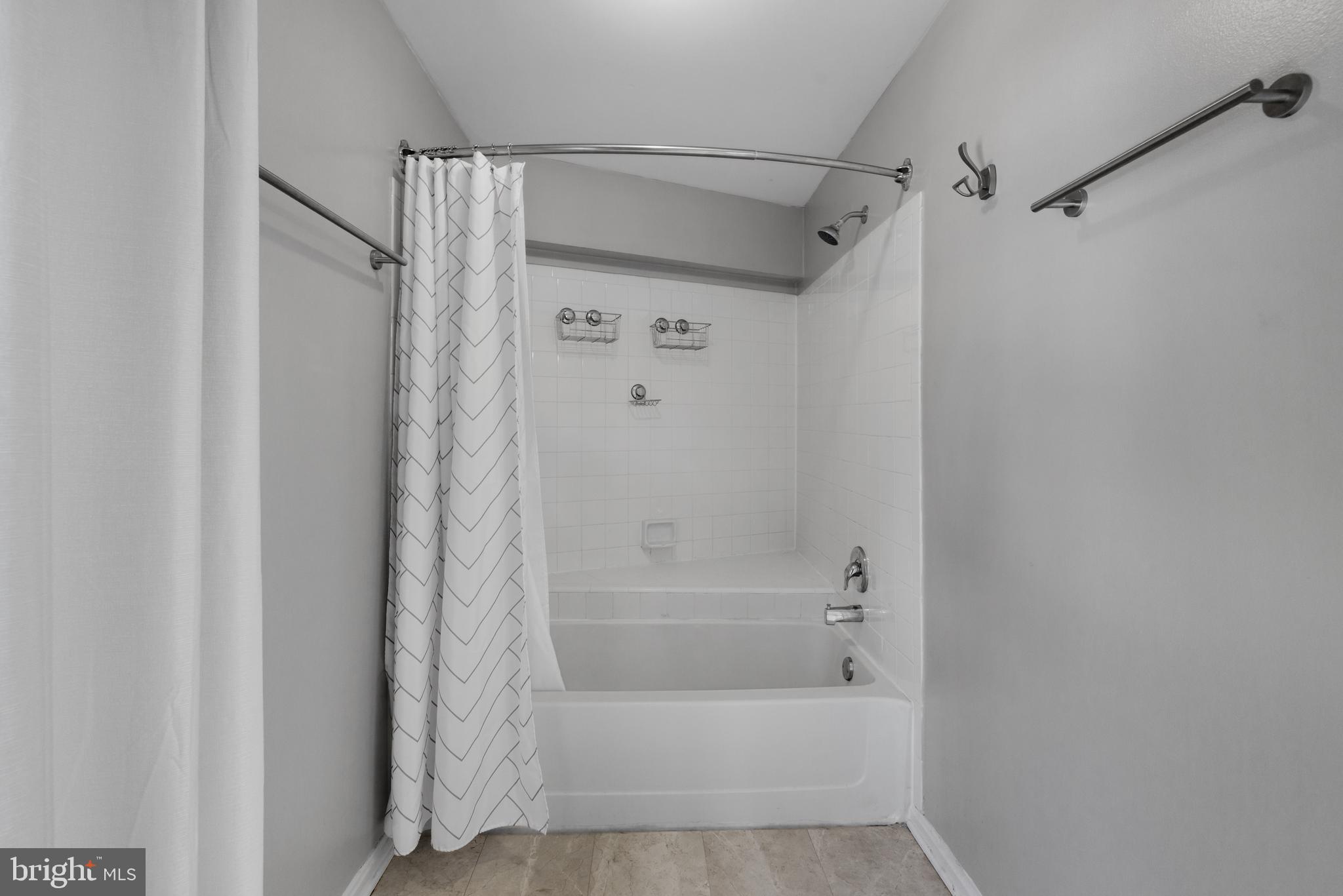 WHISPERWOOD - Residential