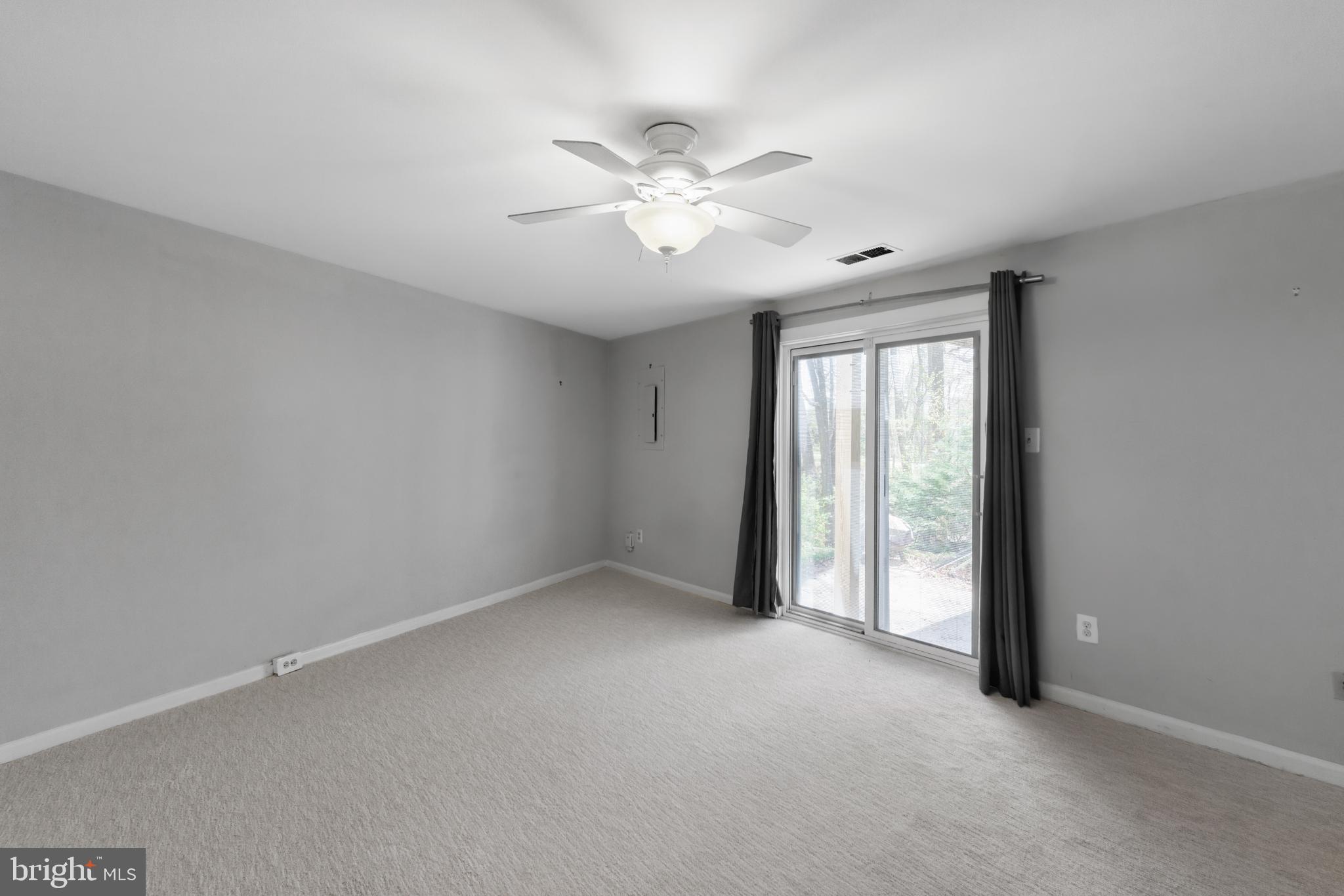 WHISPERWOOD - Residential