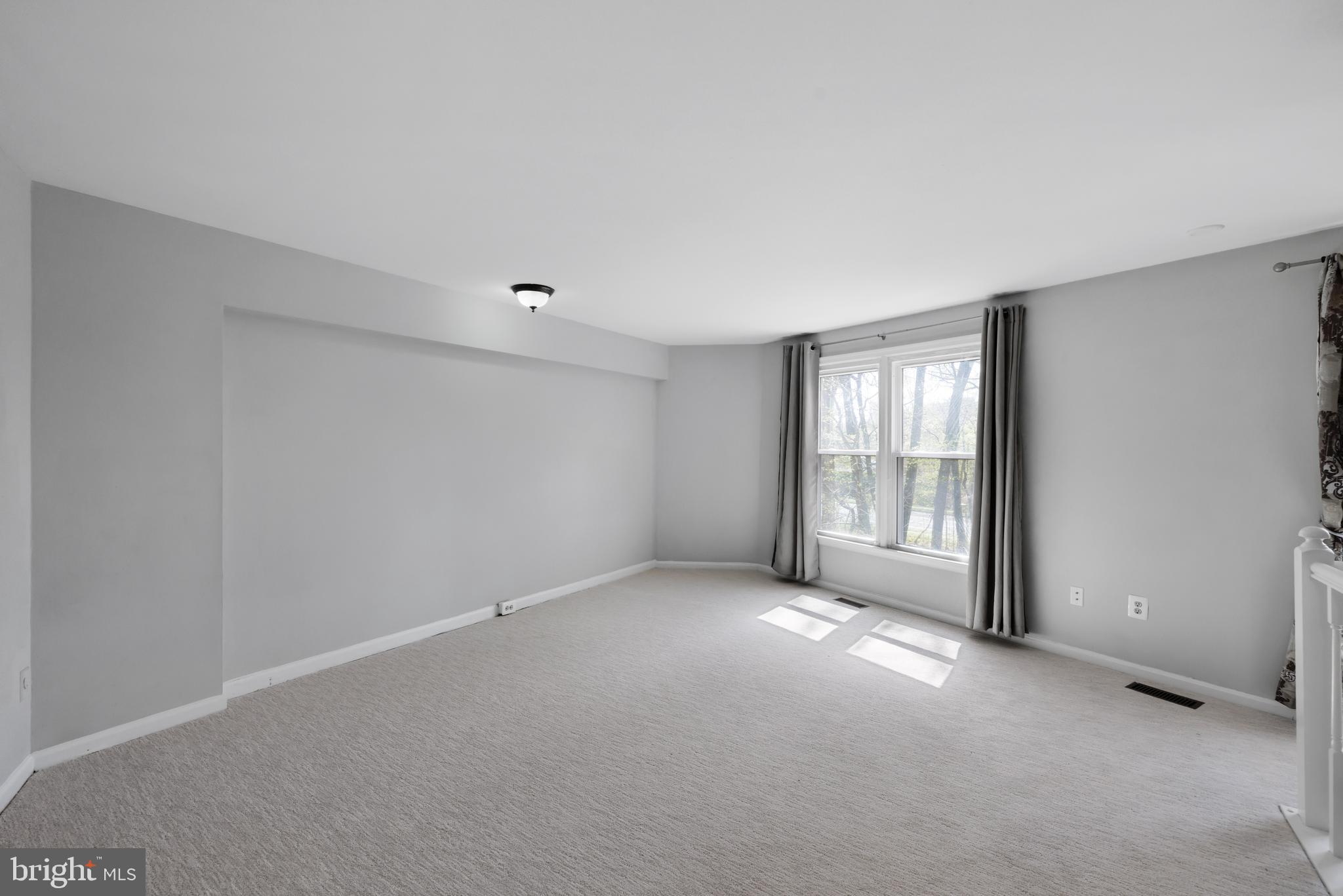 WHISPERWOOD - Residential