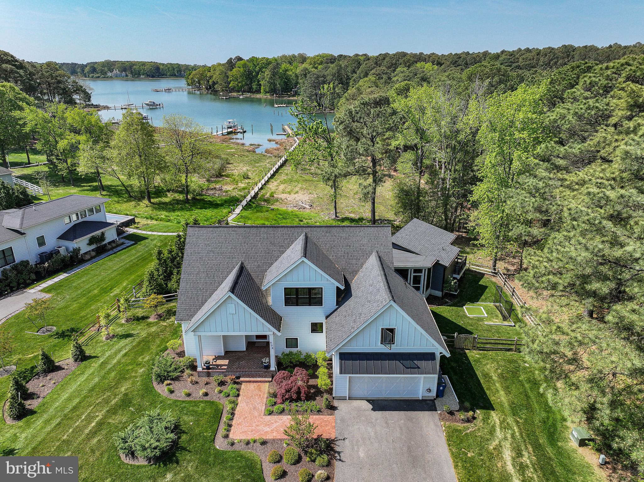 SAN DOMINGO COVE - Residential