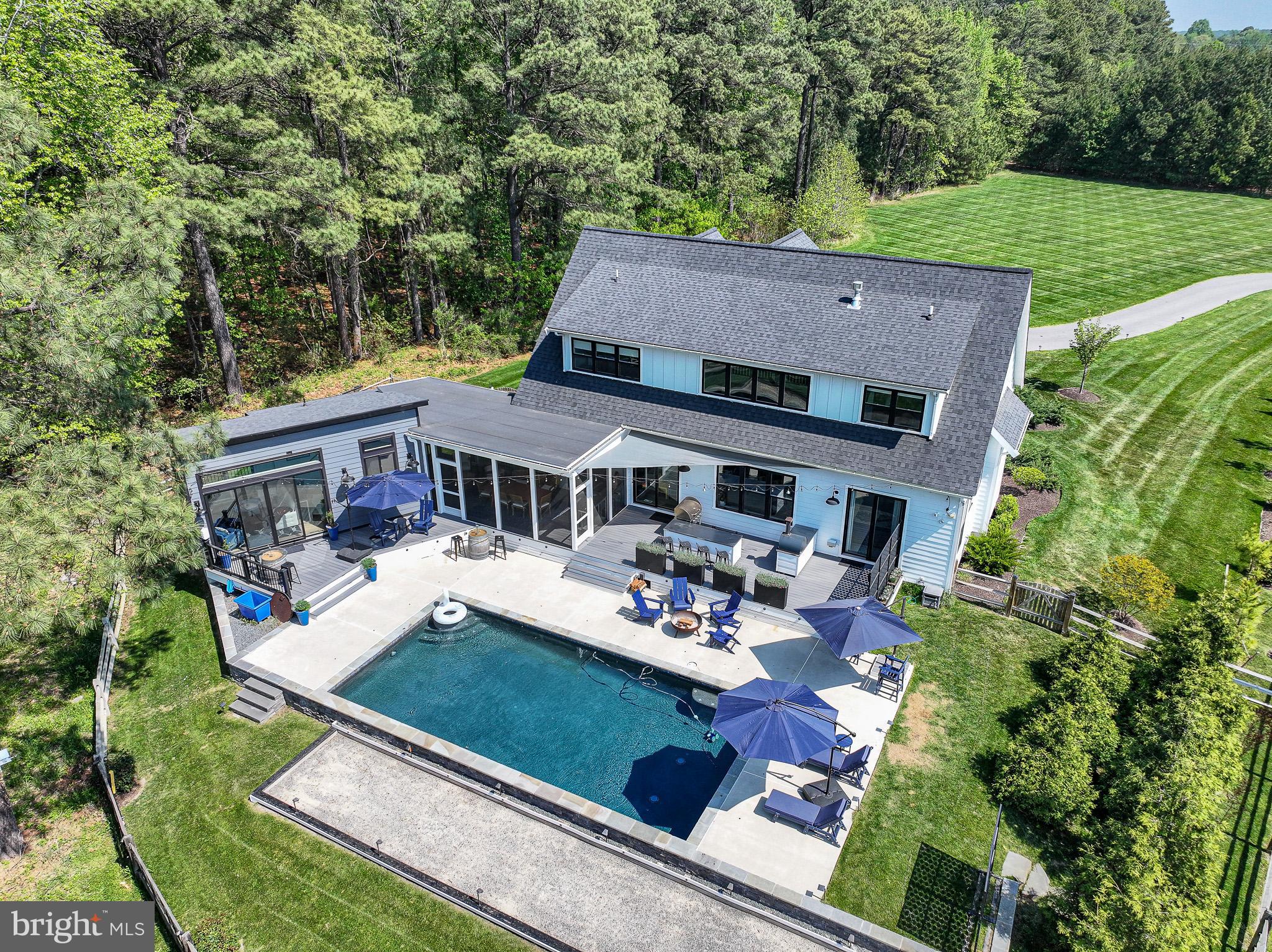 SAN DOMINGO COVE - Residential