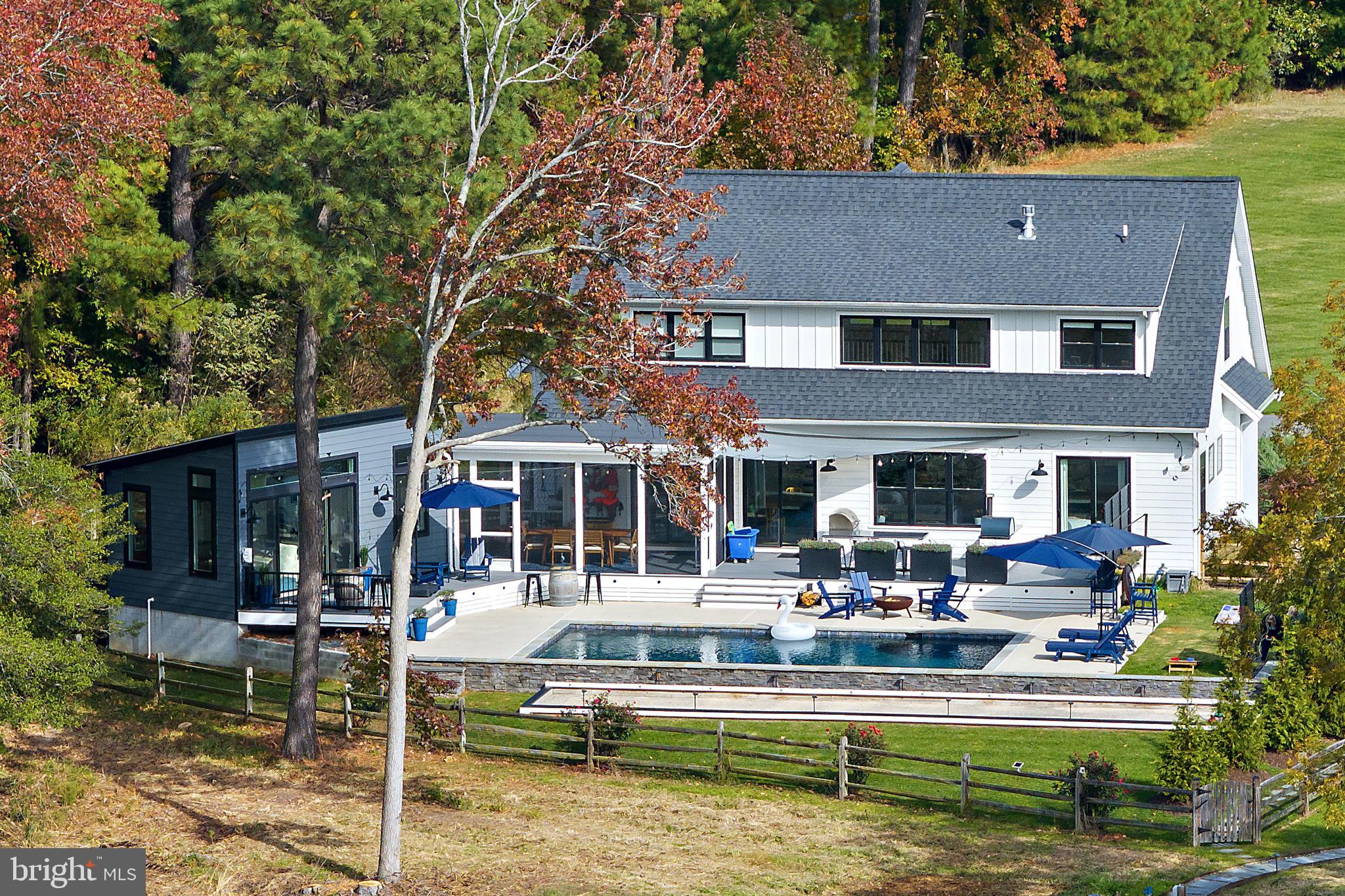 SAN DOMINGO COVE - Residential