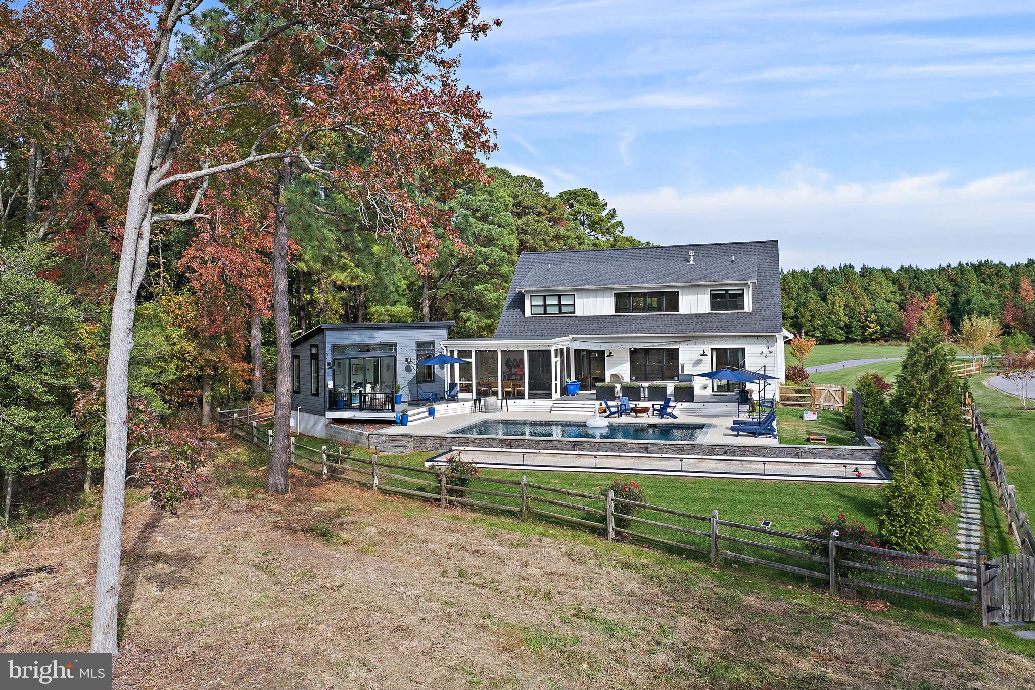 SAN DOMINGO COVE - Residential