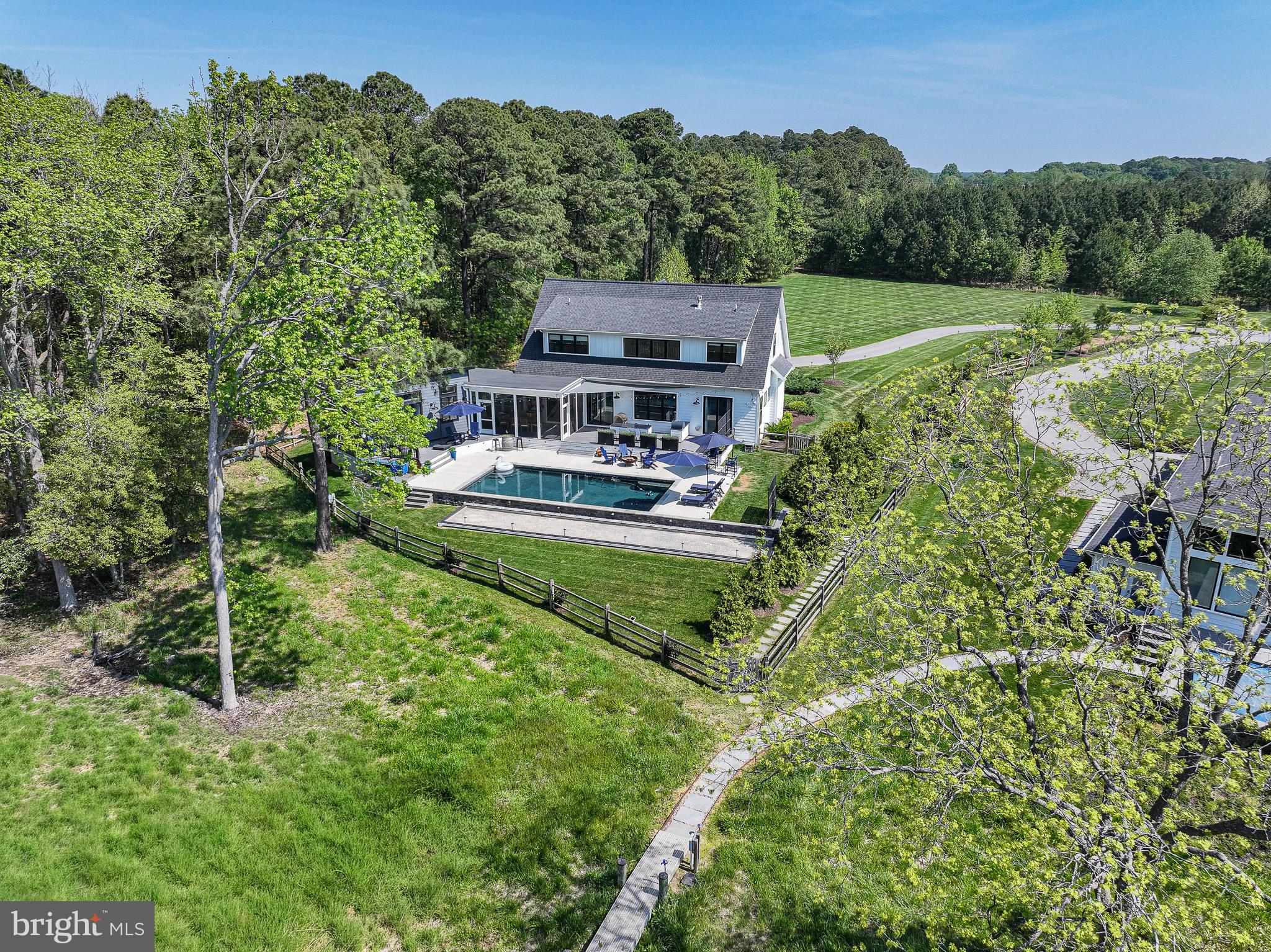 SAN DOMINGO COVE - Residential