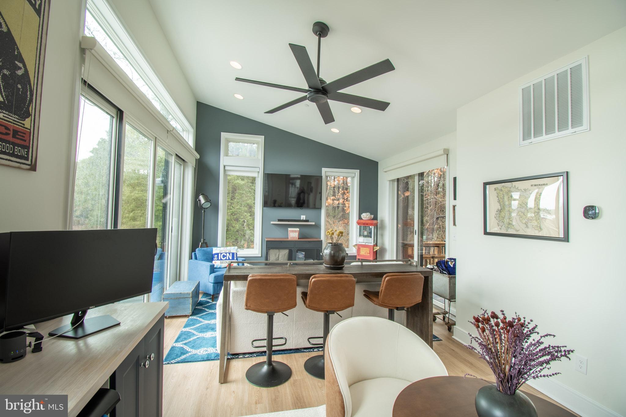 SAN DOMINGO COVE - Residential