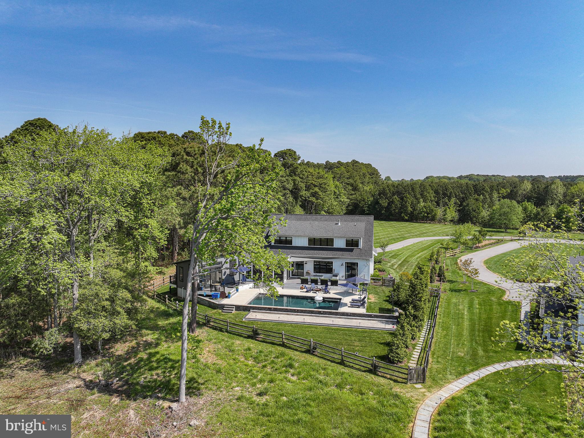SAN DOMINGO COVE - Residential