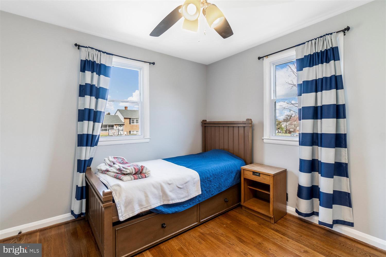 INGLEWOOD - Residential