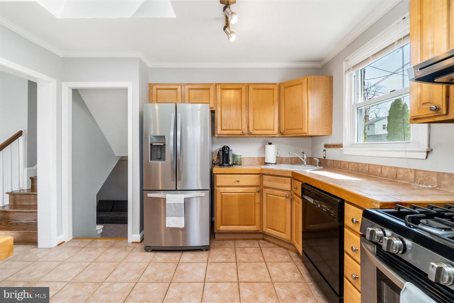 INGLEWOOD - Residential