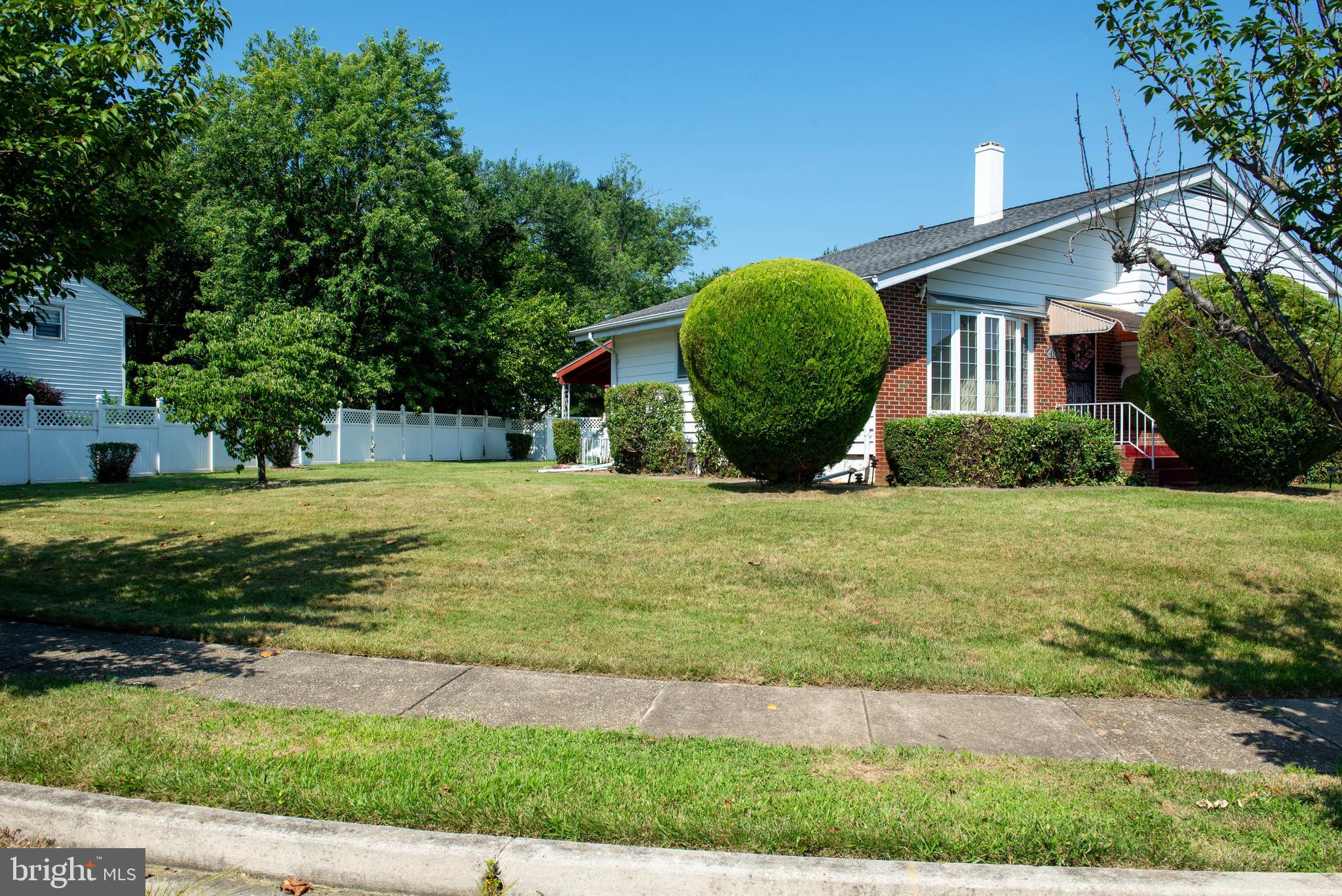 SHIRLEY HILLS - Residential