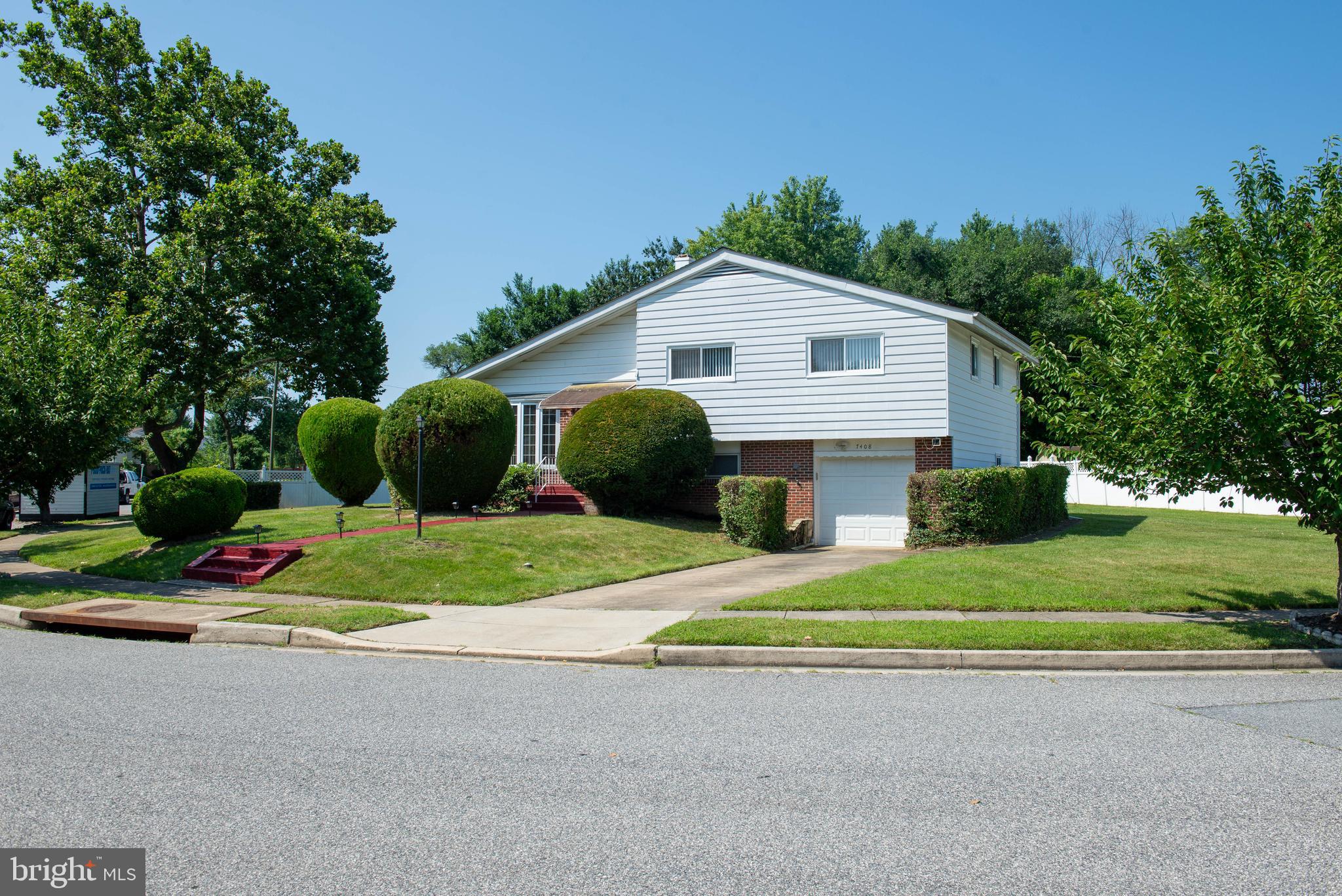 SHIRLEY HILLS - Residential