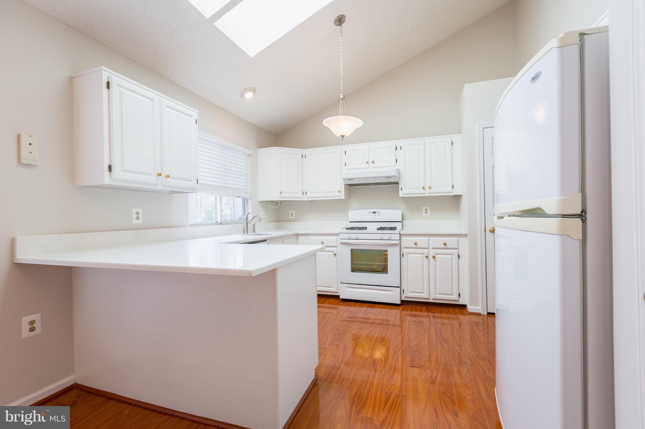 FOXRIDGE - Residential Lease