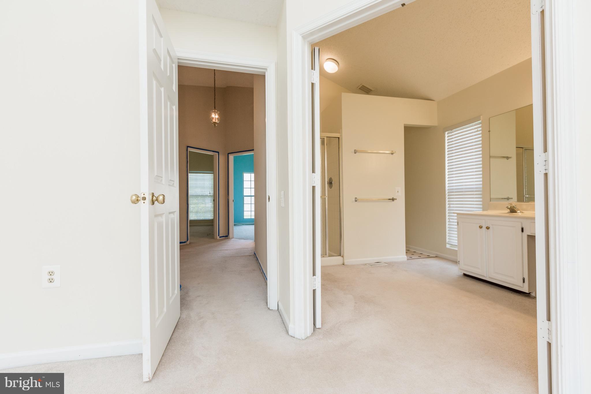 FOXRIDGE - Residential Lease