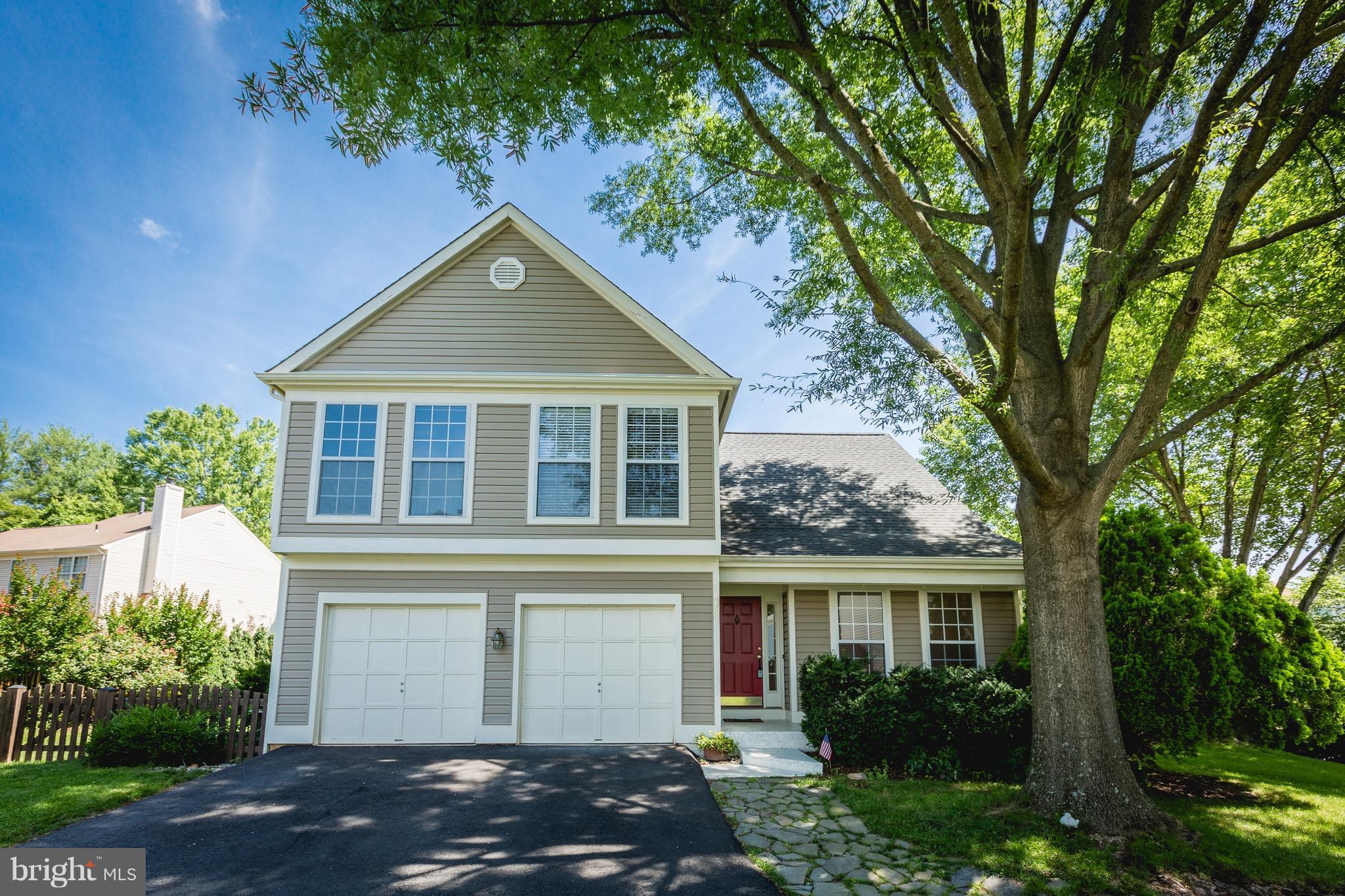 FOXRIDGE - Residential Lease