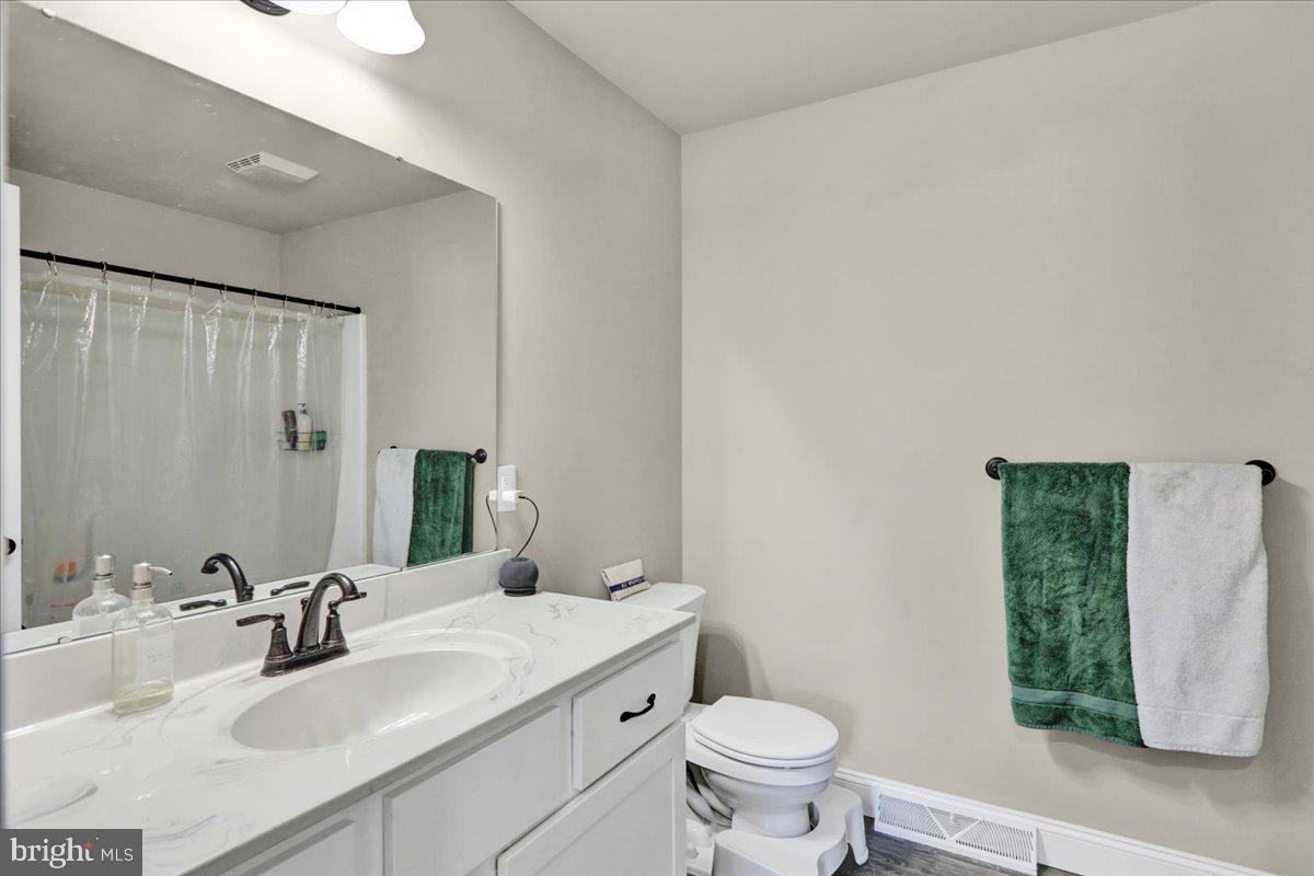 WABASH LANDING - Residential