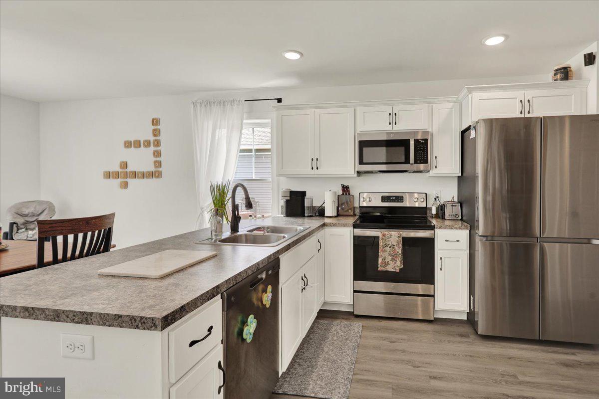 WABASH LANDING - Residential