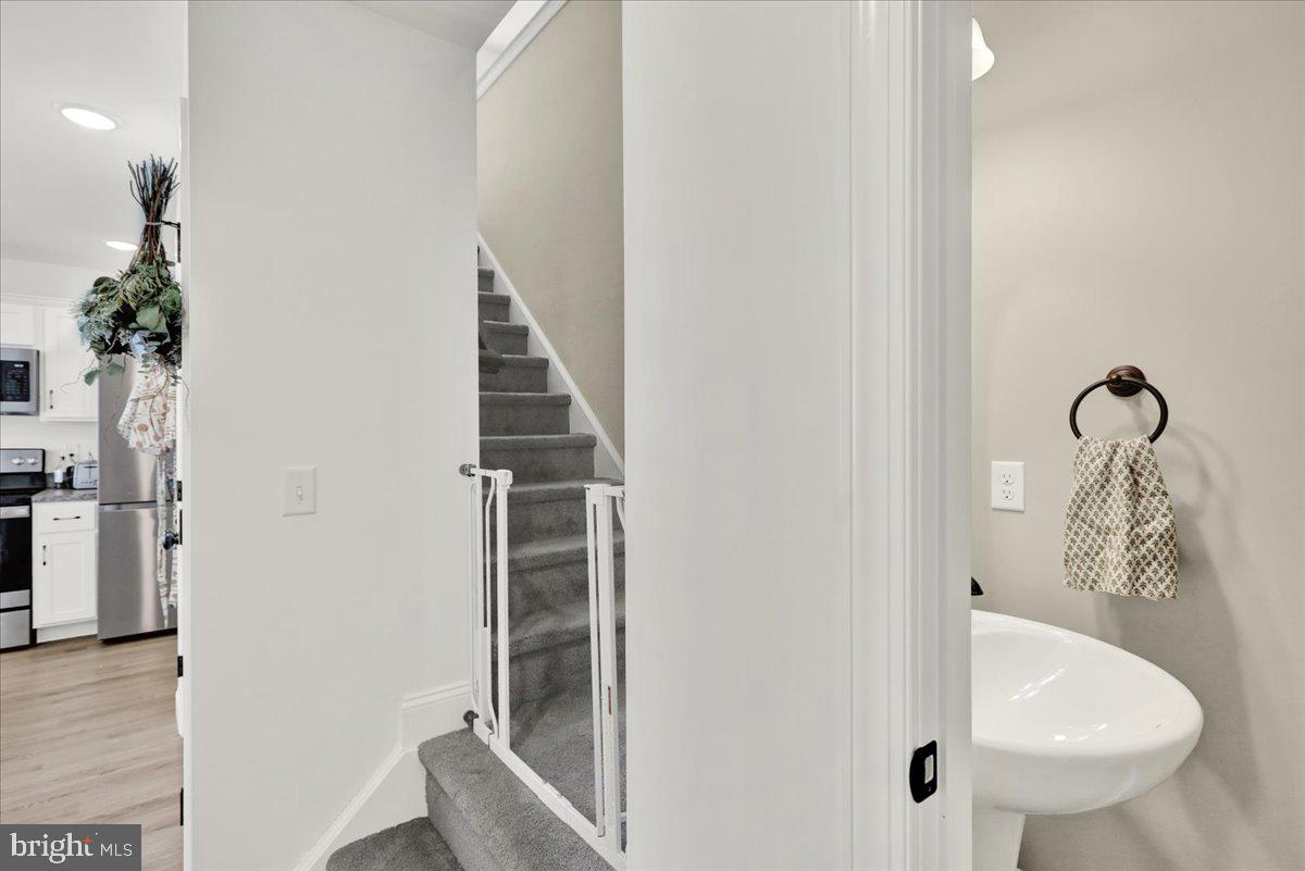 WABASH LANDING - Residential