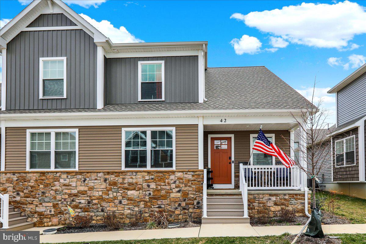 WABASH LANDING - Residential