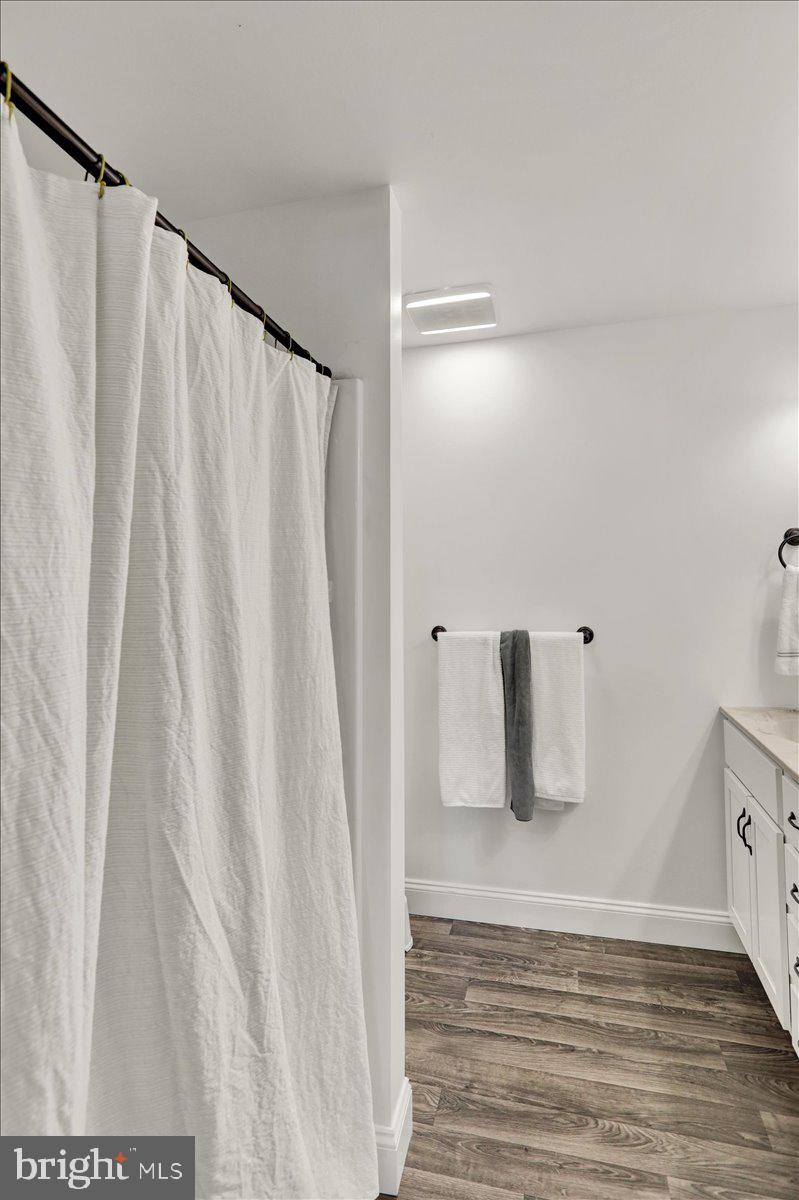 WABASH LANDING - Residential