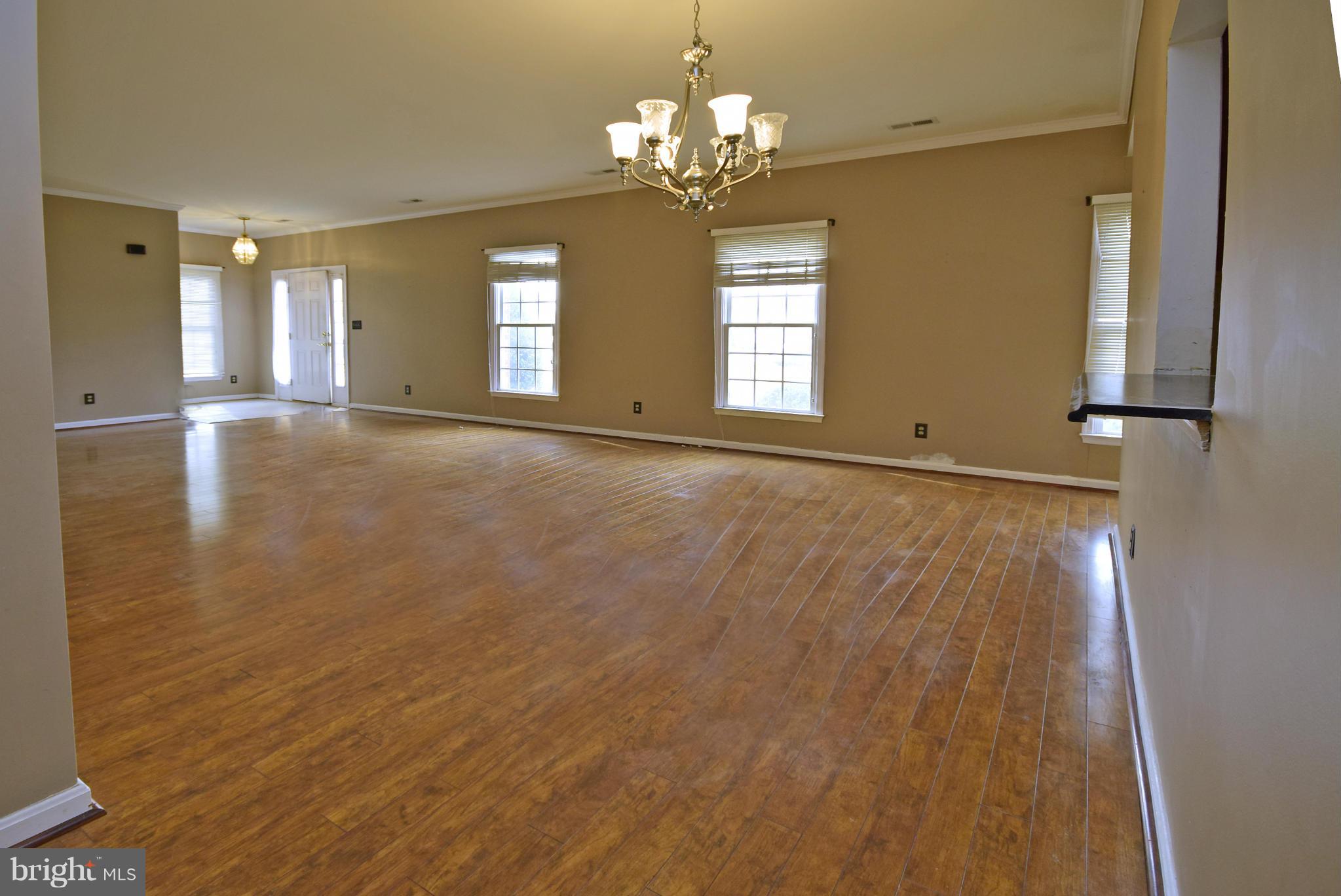 SALEM FIELDS - Residential