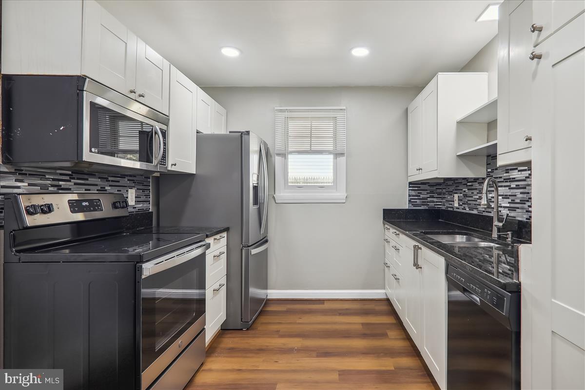 NORTH BETHESDA GROVE - Residential Lease