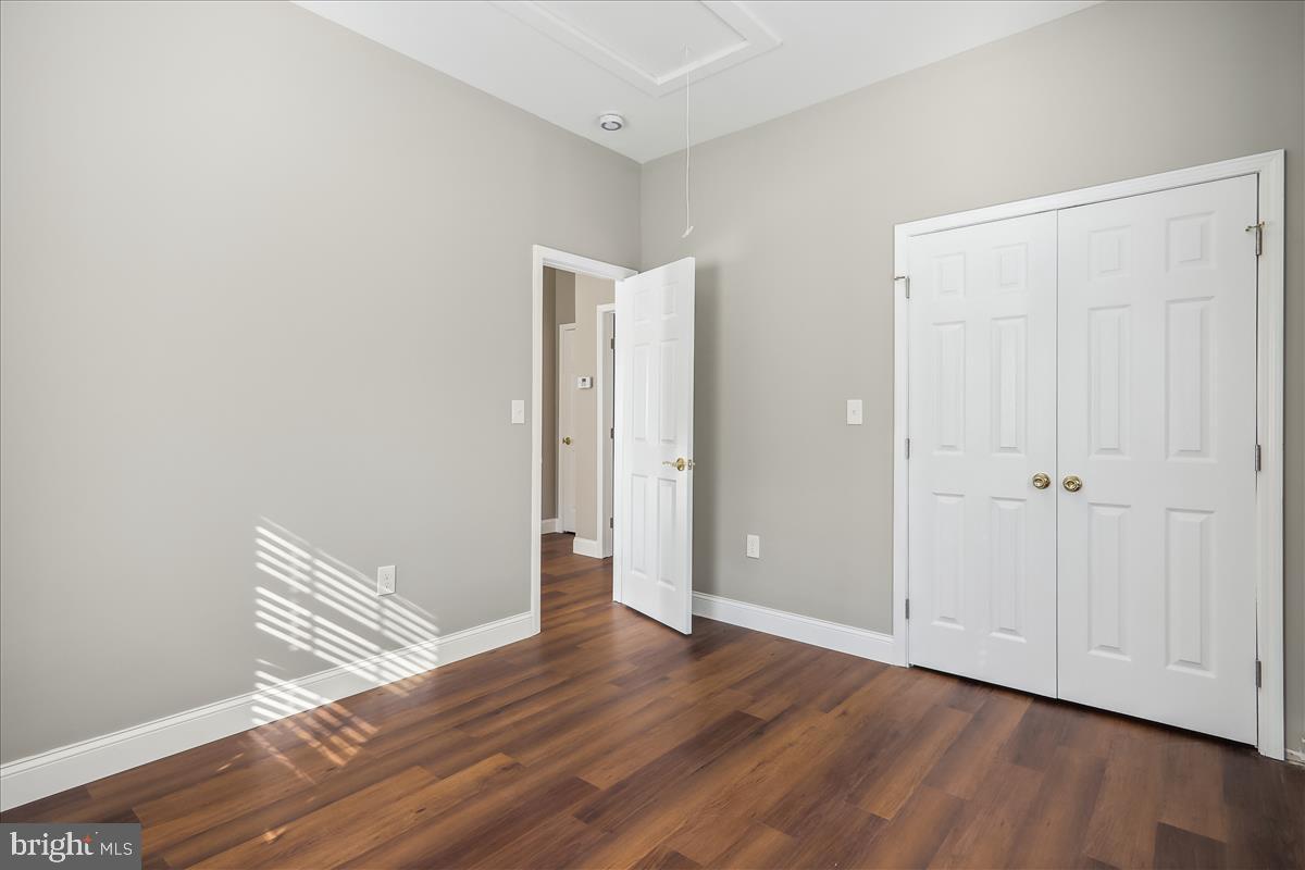 NORTH BETHESDA GROVE - Residential Lease