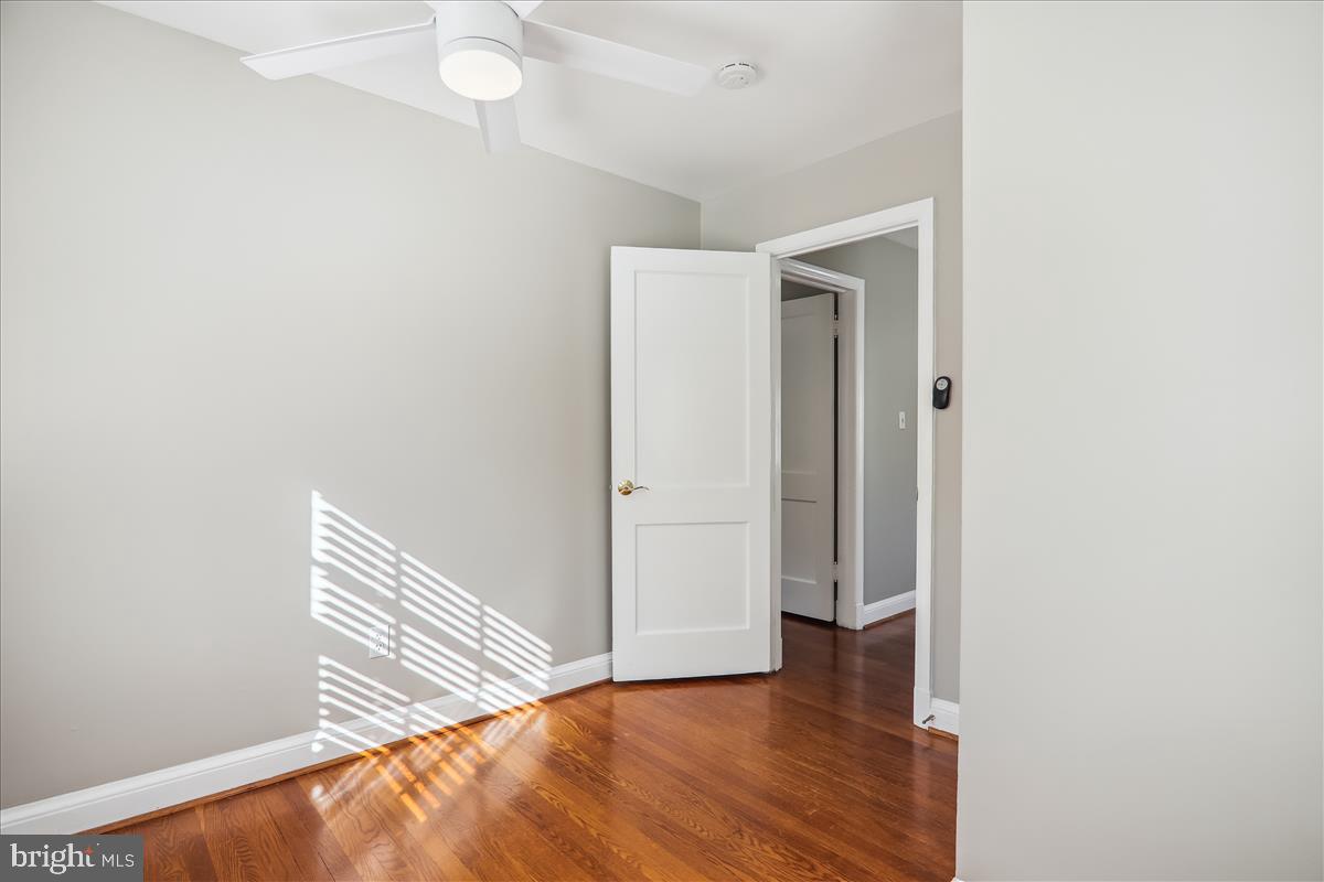 NORTH BETHESDA GROVE - Residential Lease