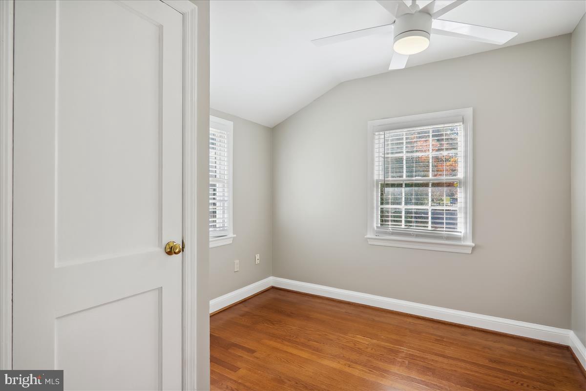 NORTH BETHESDA GROVE - Residential Lease