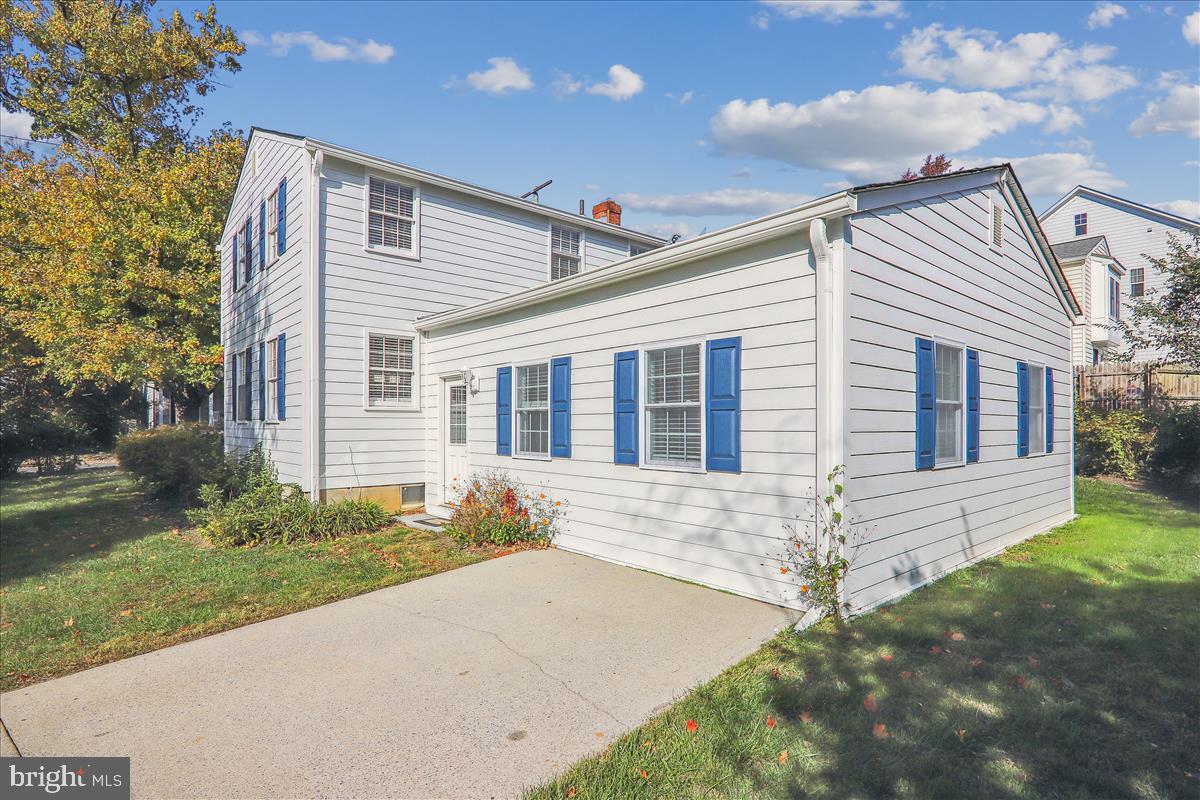 NORTH BETHESDA GROVE - Residential Lease