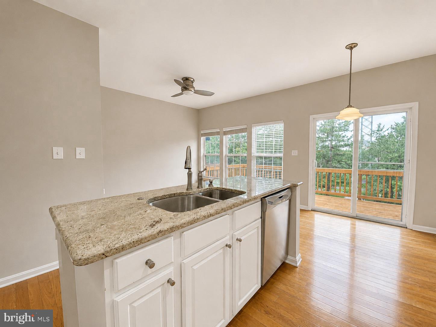 21002 KITTANNING LANE