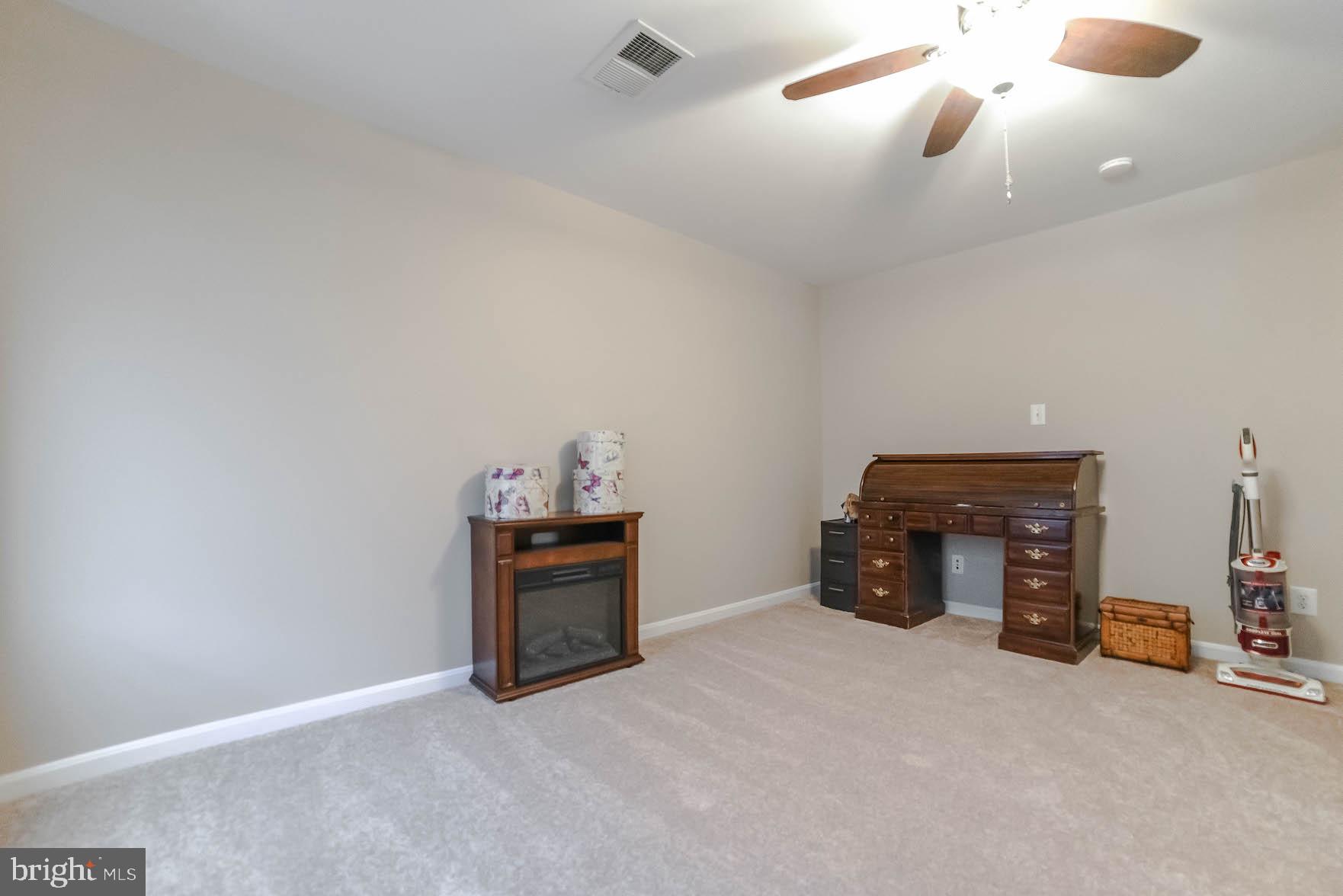 SOUTHWOODS - Residential