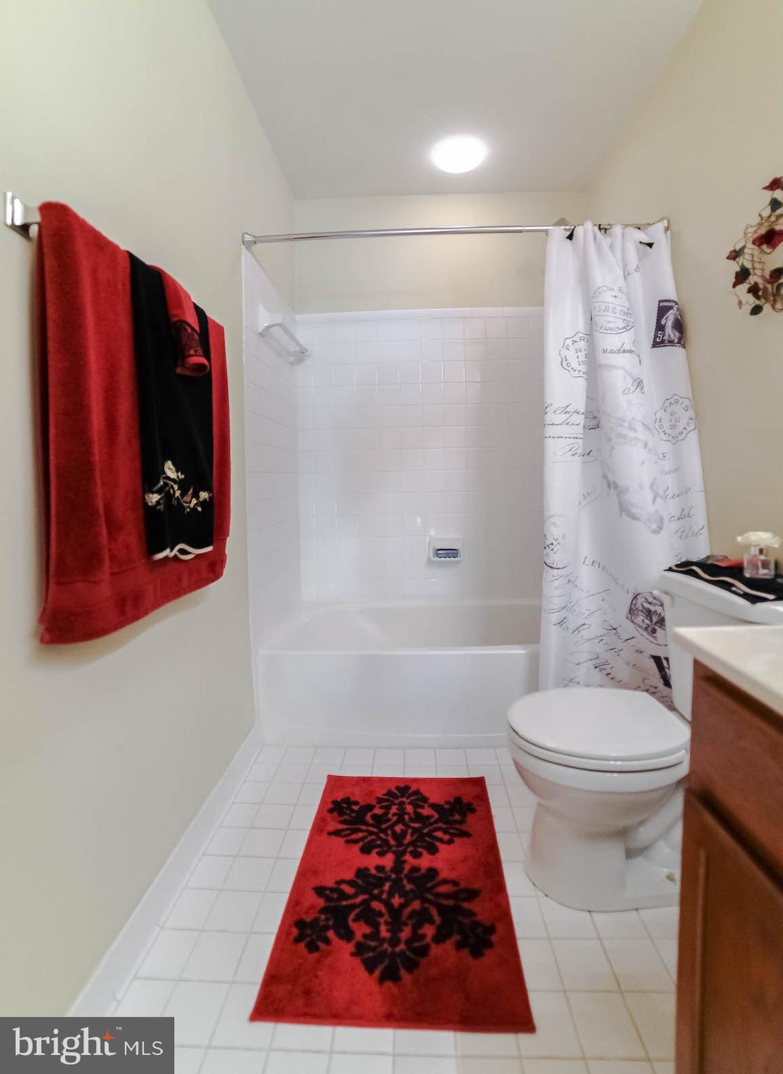 SOUTHWOODS - Residential