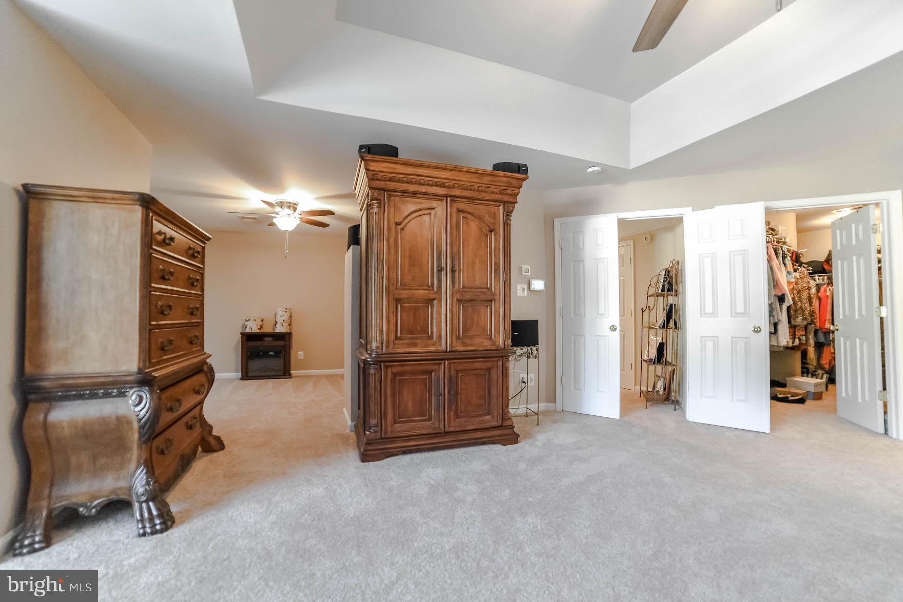 SOUTHWOODS - Residential