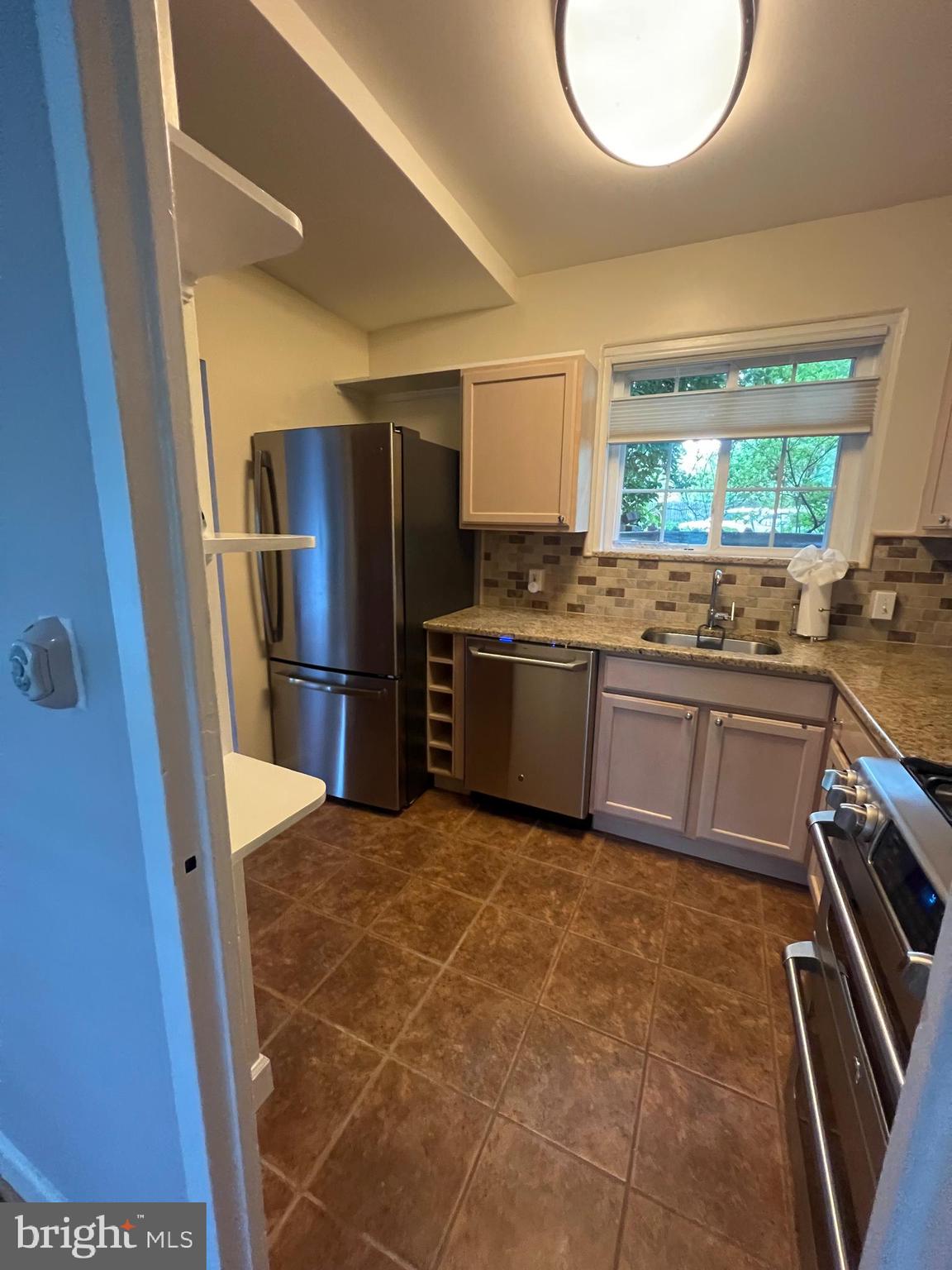 3222 WELLINGTON ROAD