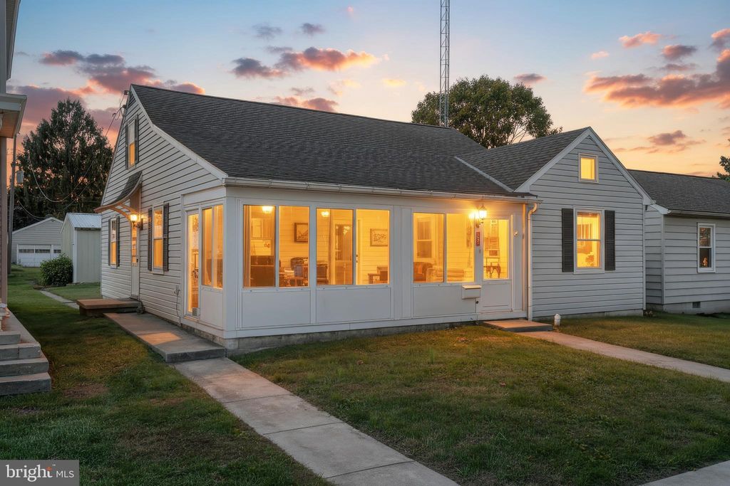 Photo of 541 S Franklin Street, HANOVER, PA 17331 (MLS # PAYK2090620)