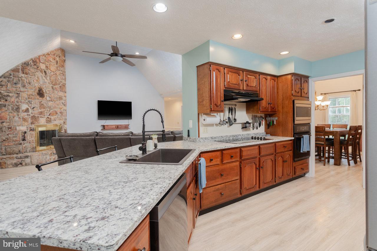1492 CUMBERLAND DRIVE