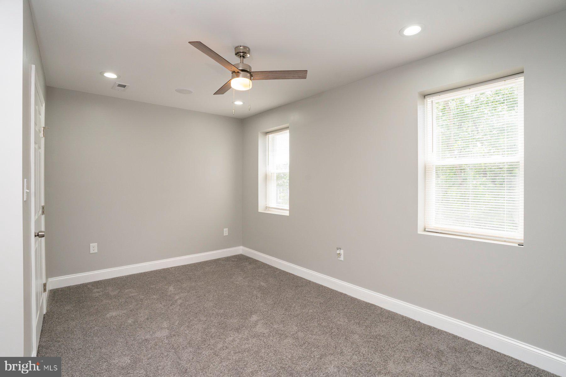 ARLINGTON - Residential