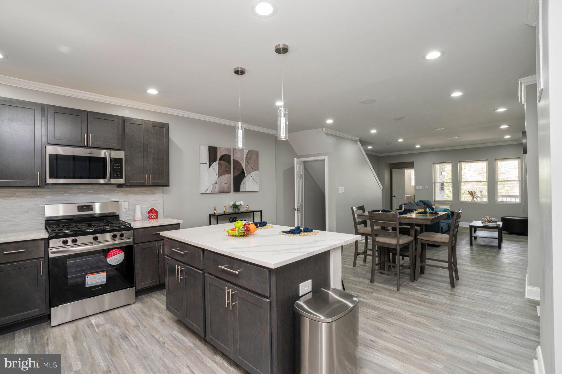 ARLINGTON - Residential