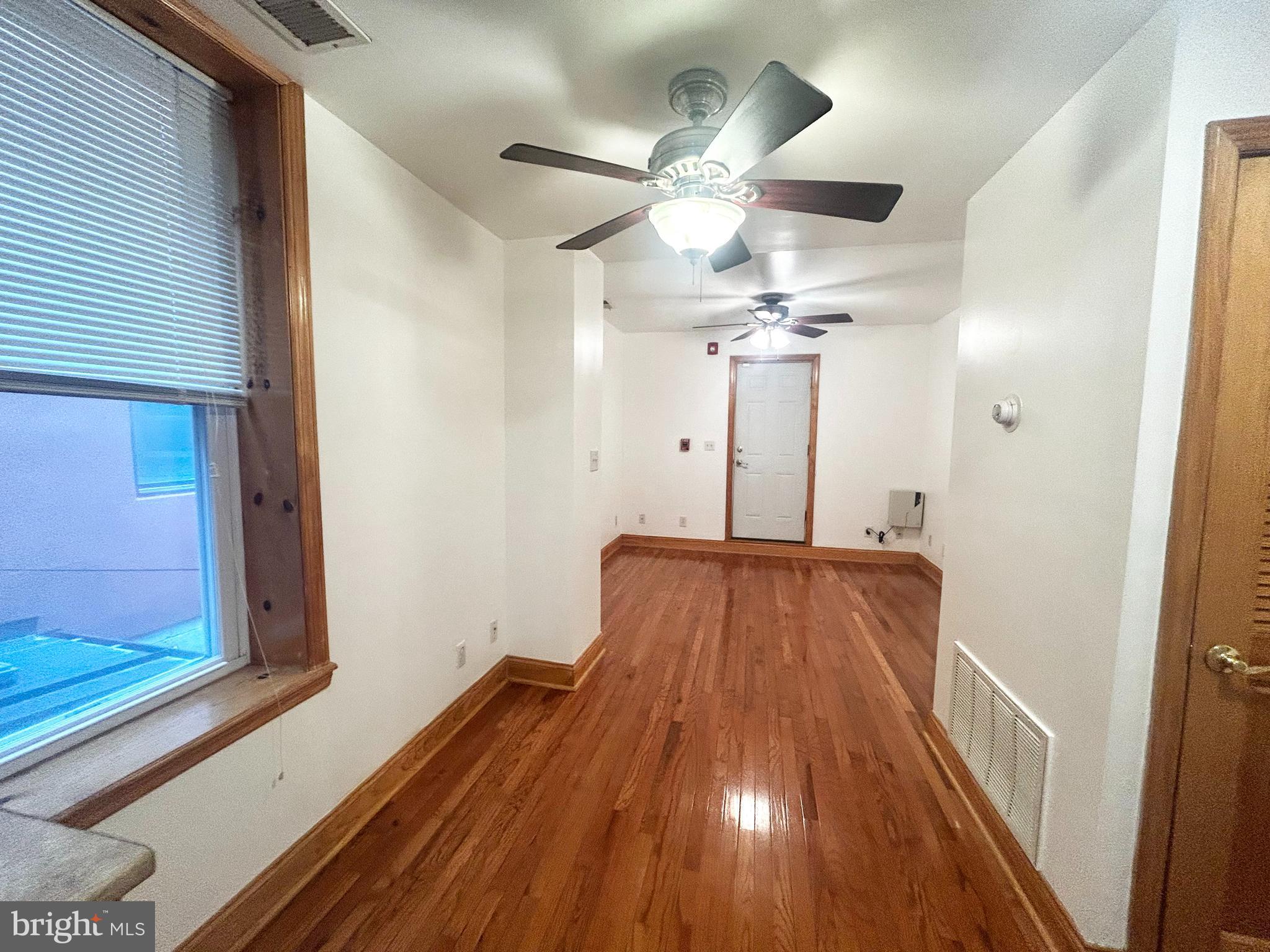 FAIRMOUNT - Residential Lease