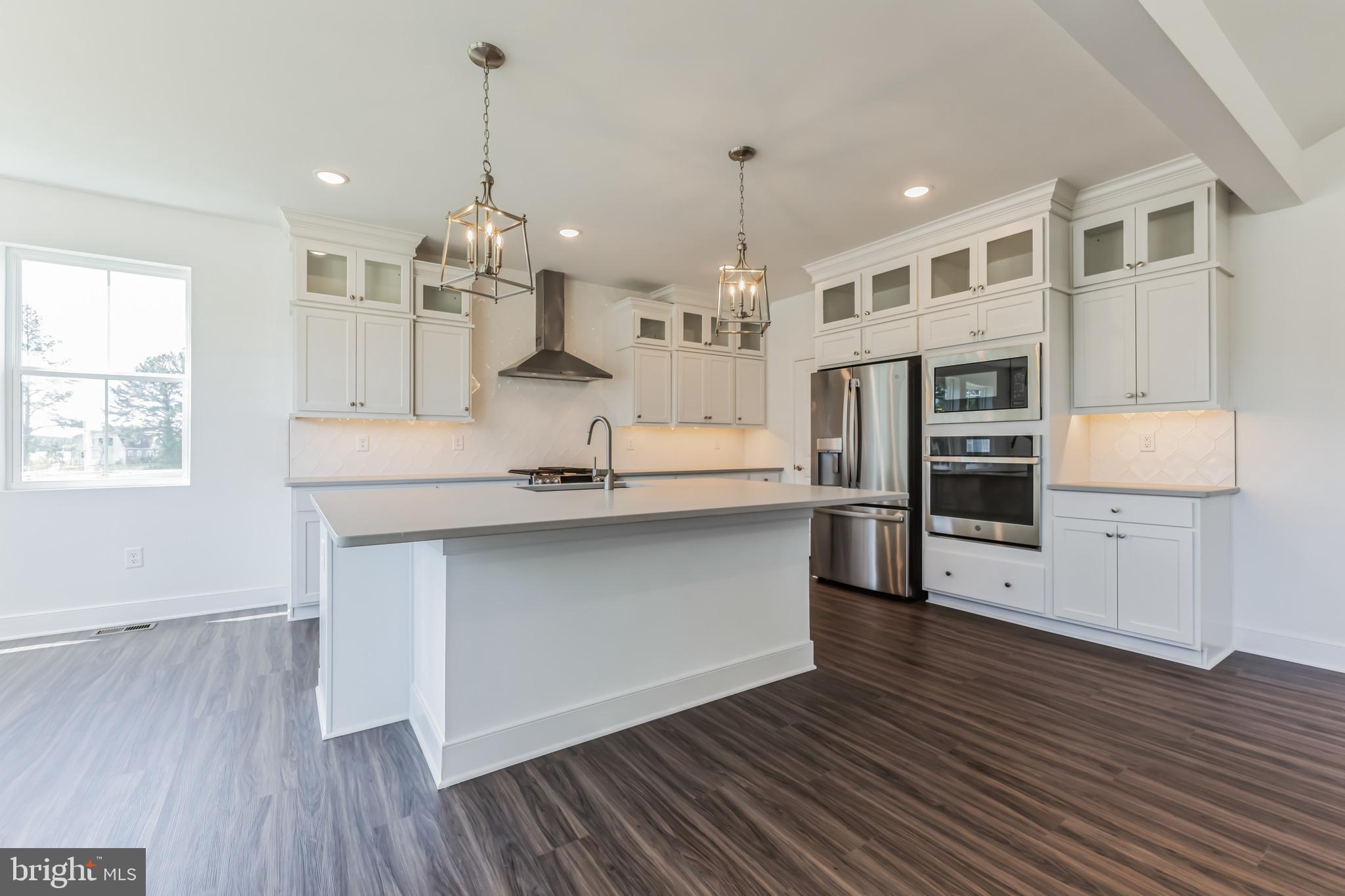 24210 BLUELINE LANE